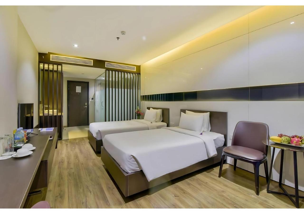 Poseidon Hotel 4*