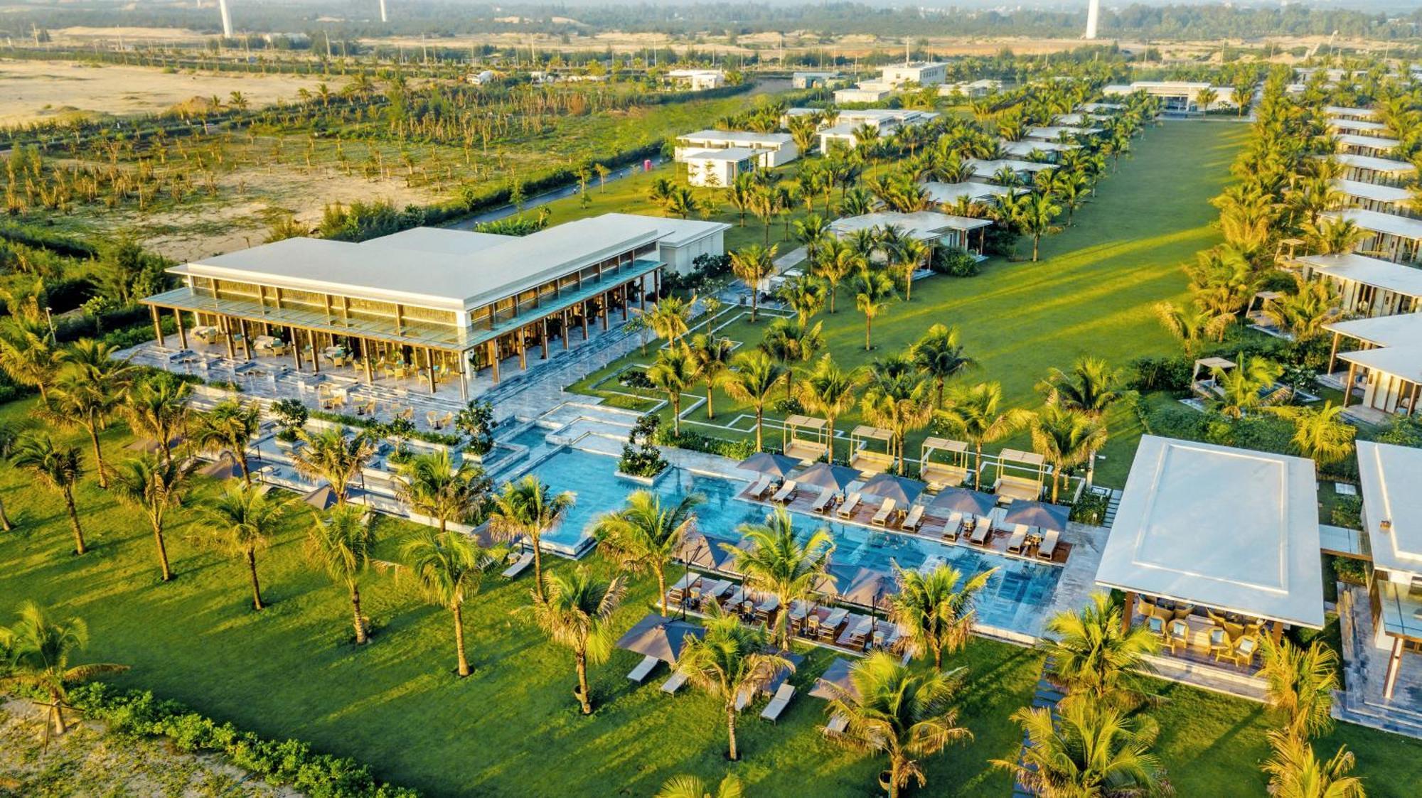 Maia Resort 5*