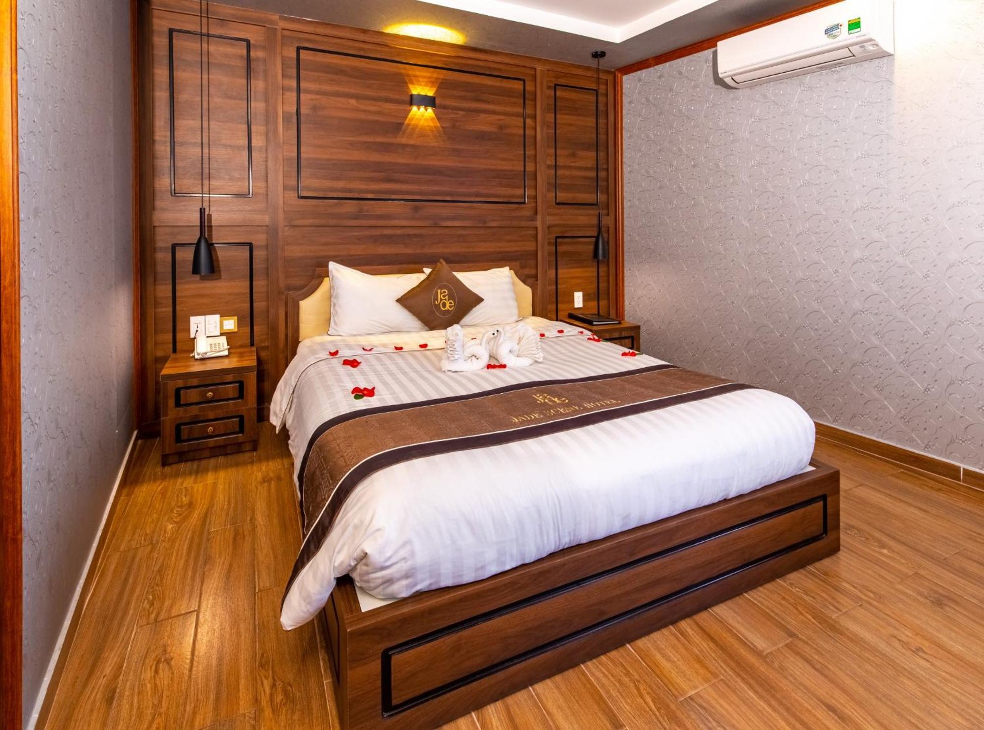 Jade Scene Hotel Hue