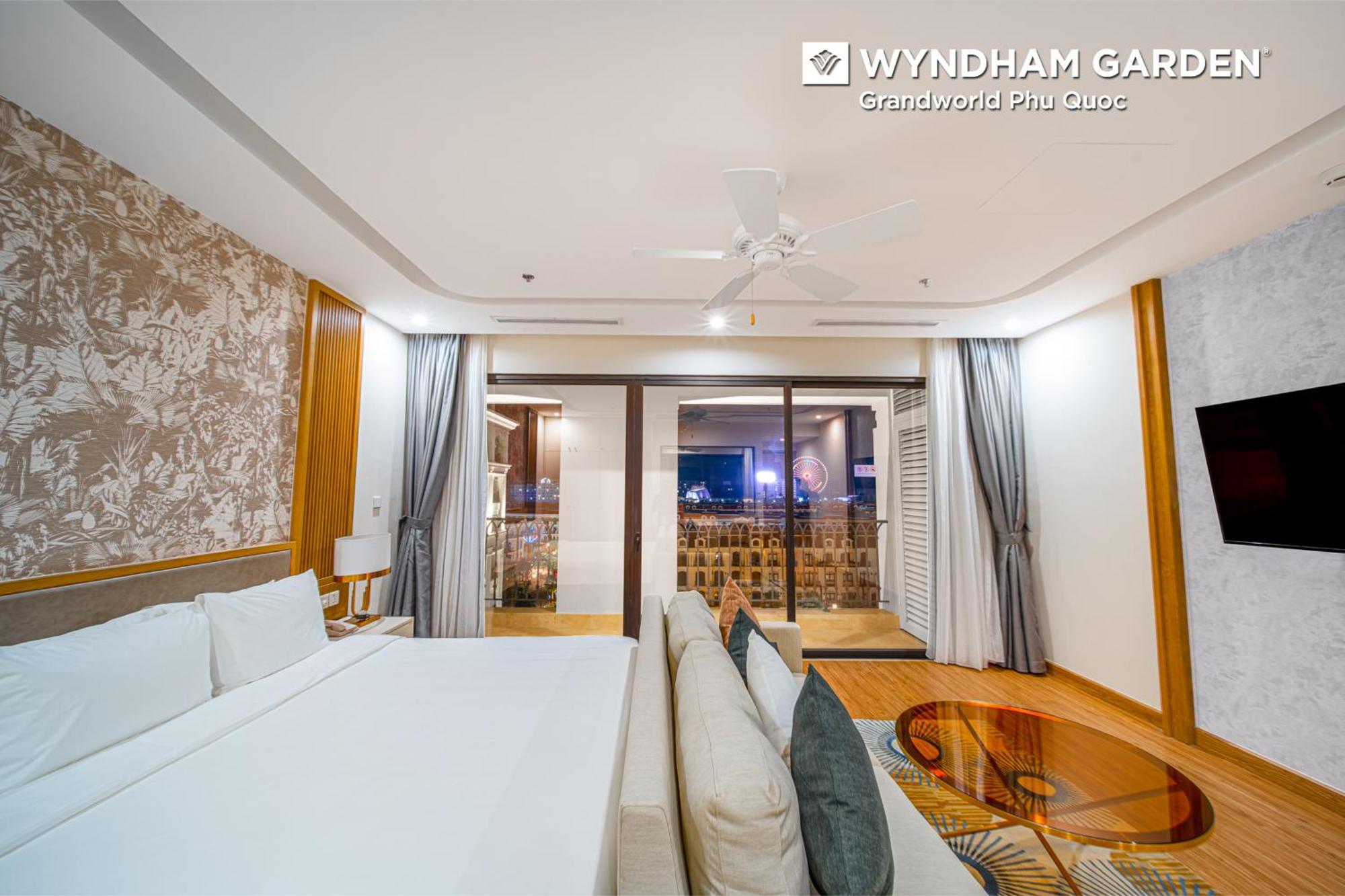 Hotel Wyndham Garden Grandworld 4*
