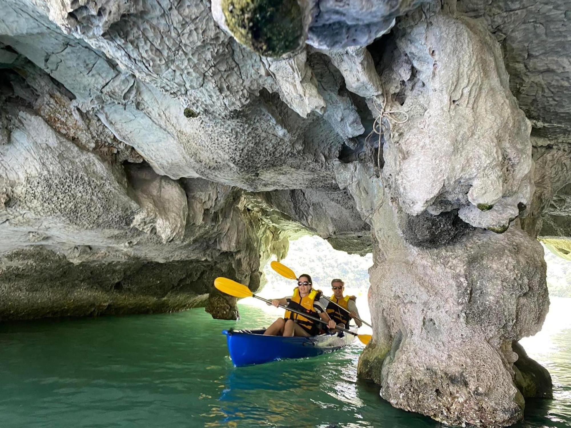Mb 3* Cat Ba Island