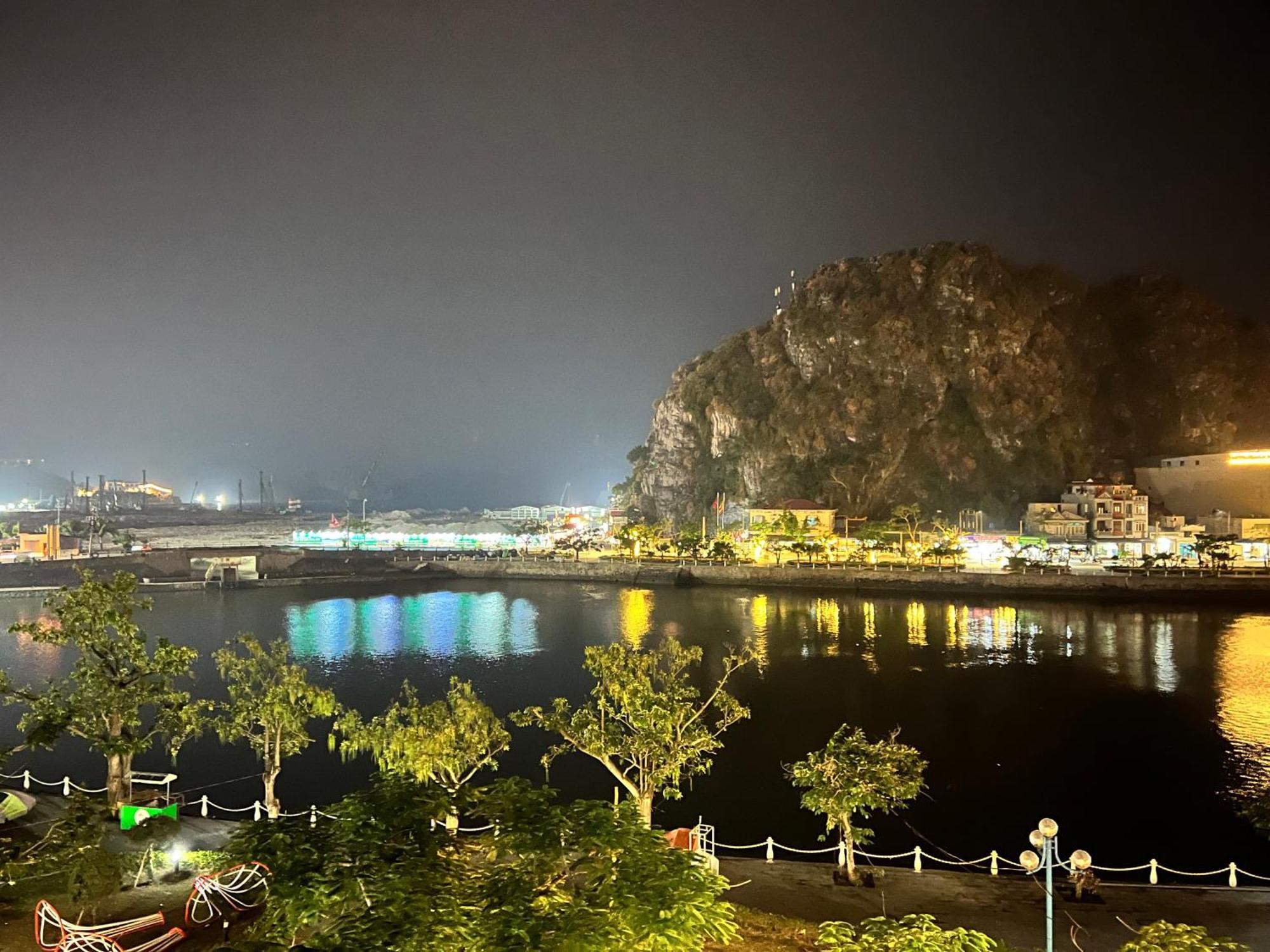 Mb 3* Cat Ba Island