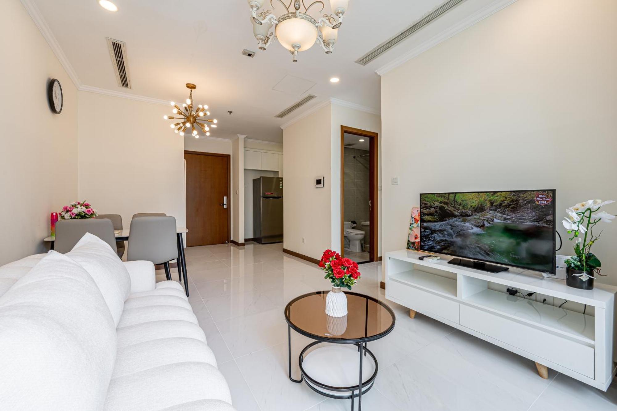 Vinhomes Park - Landmark Luxury Apartment *