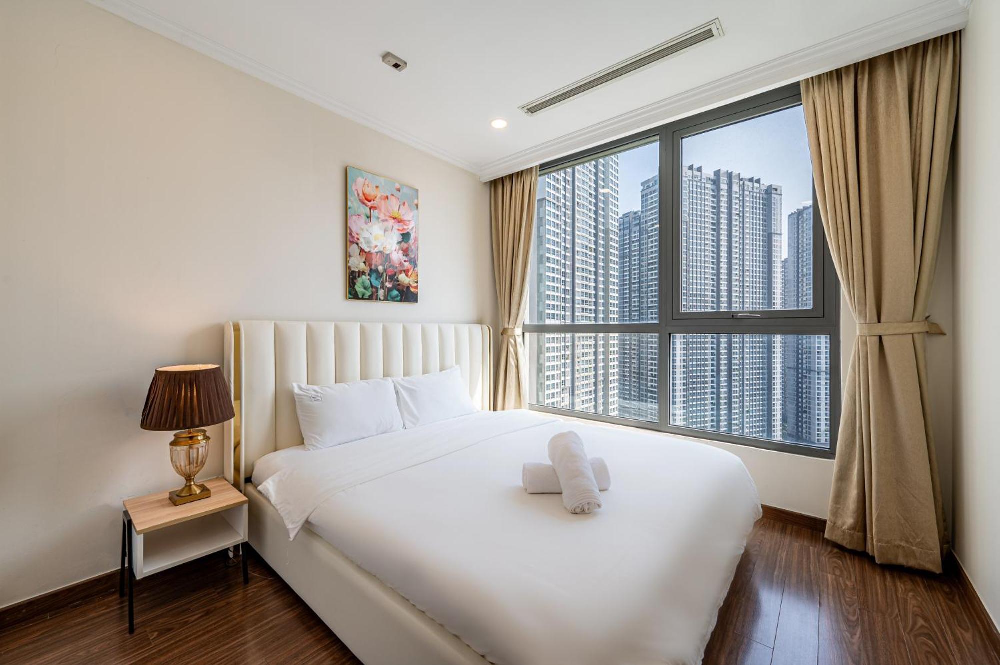 Vinhomes Park - Landmark Luxury *