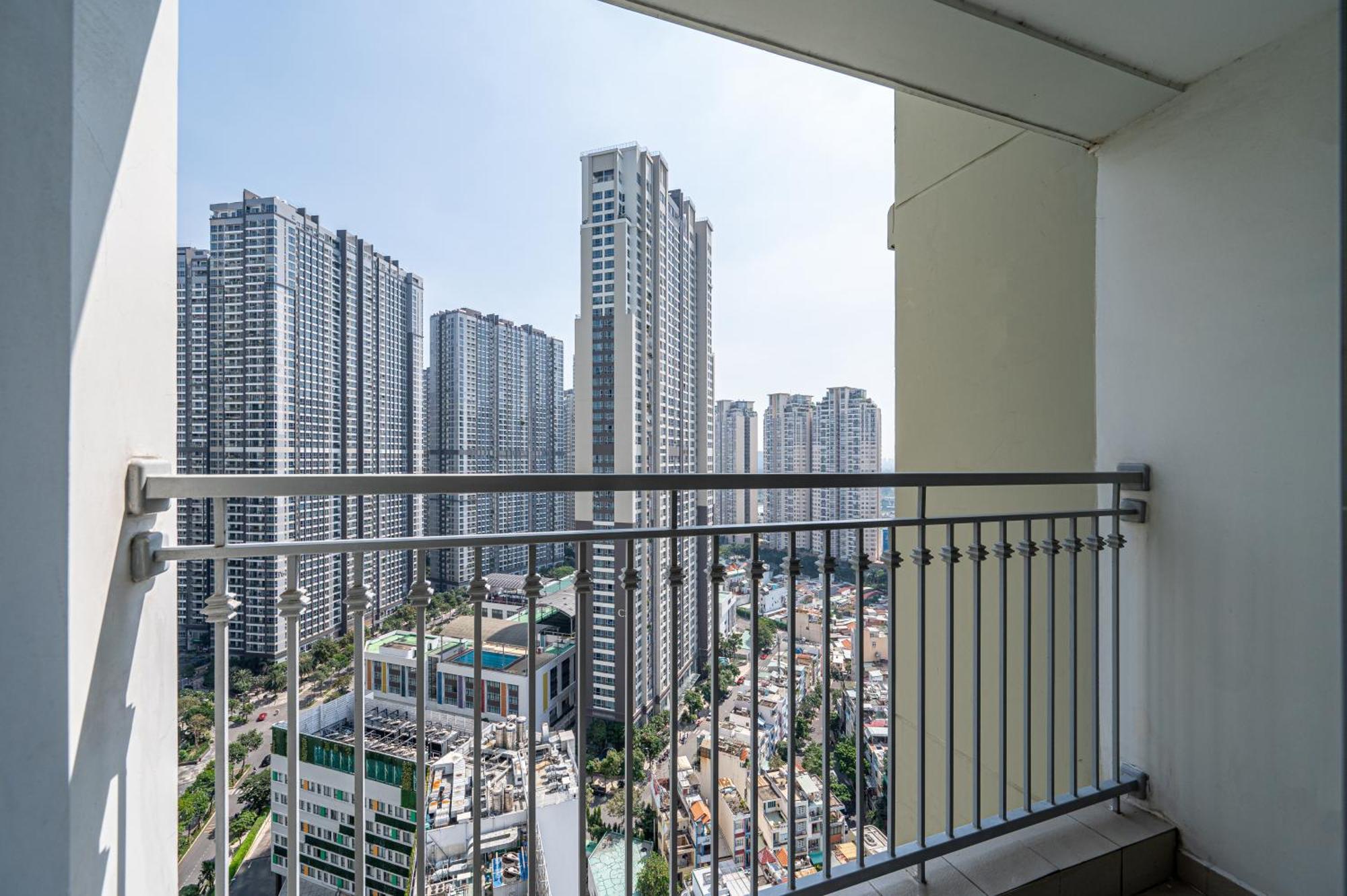 Vinhomes Park - Landmark Luxury Ho Chi Minh City