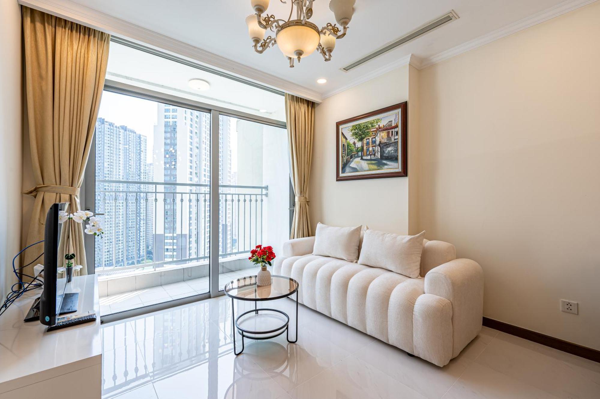 Vinhomes Park - Landmark Luxury Apartment *