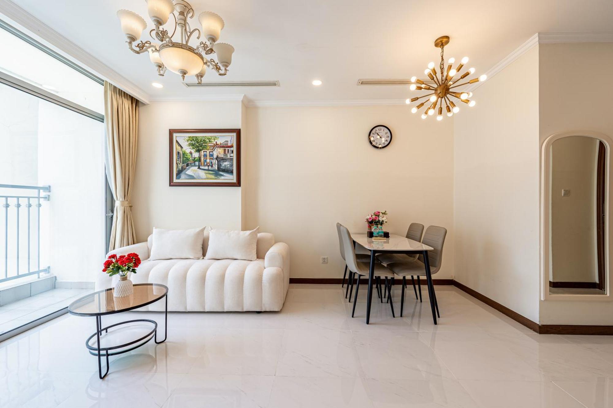 Vinhomes Park - Landmark Luxury *