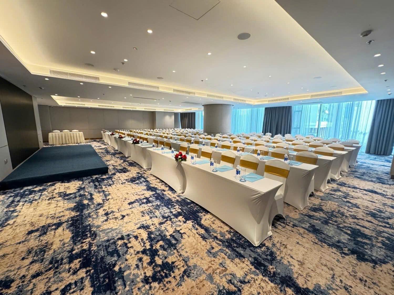 Spring Alacarte Luxury