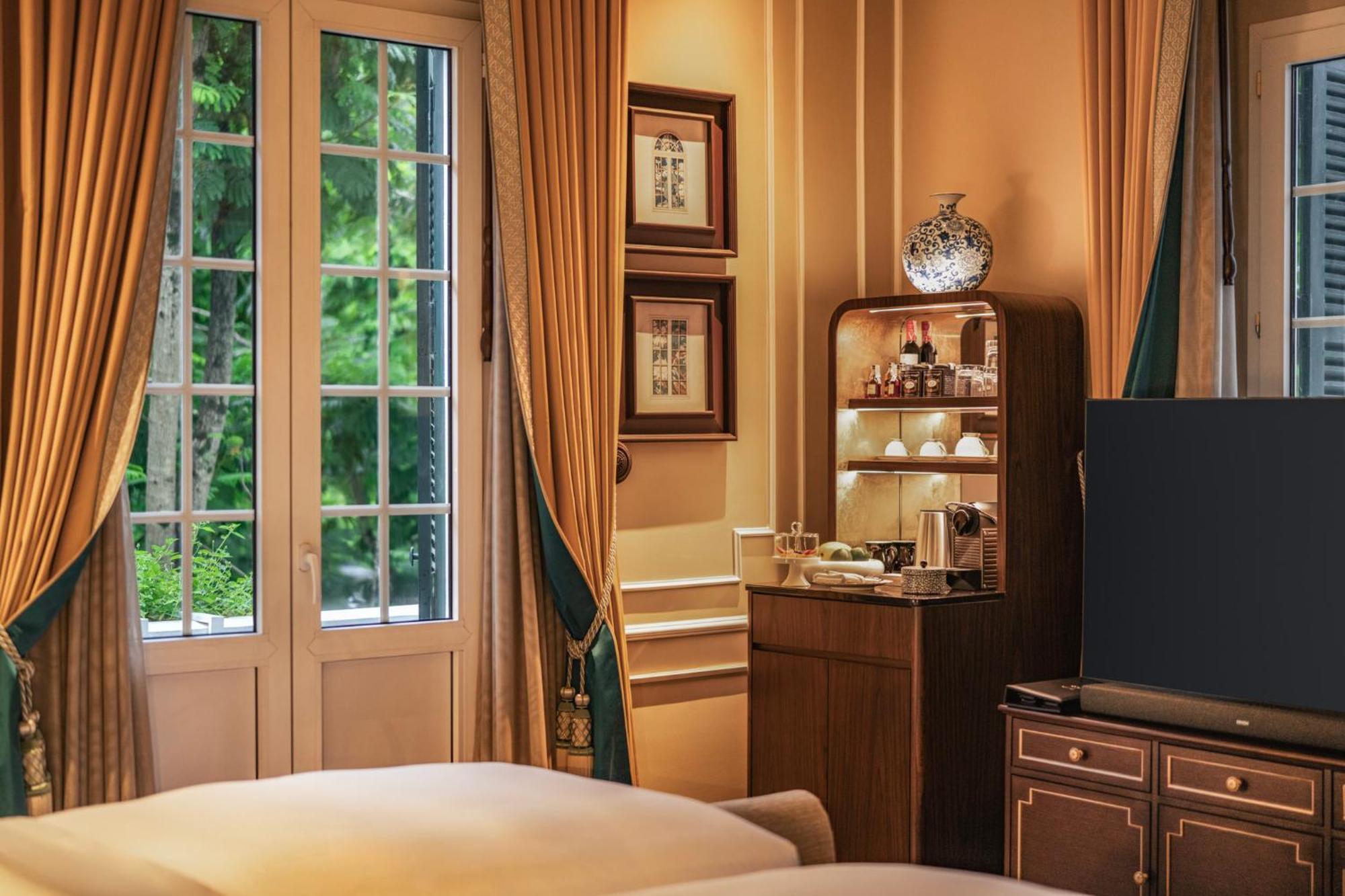 Khách sạn Sofitel Legend Metropole Hà Nội 5*