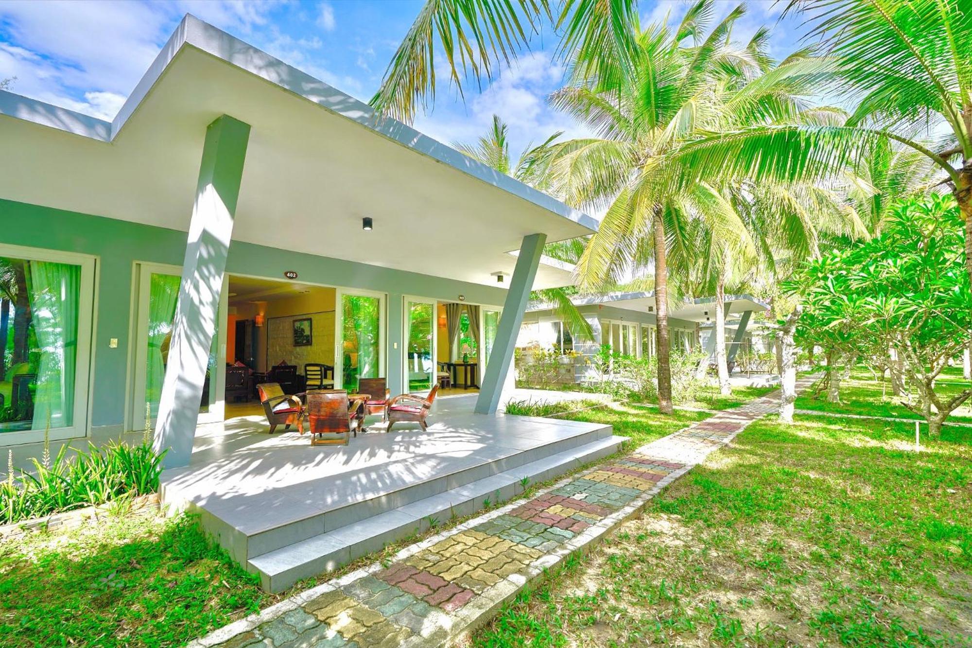 Resort Lang Co Beach Resort
