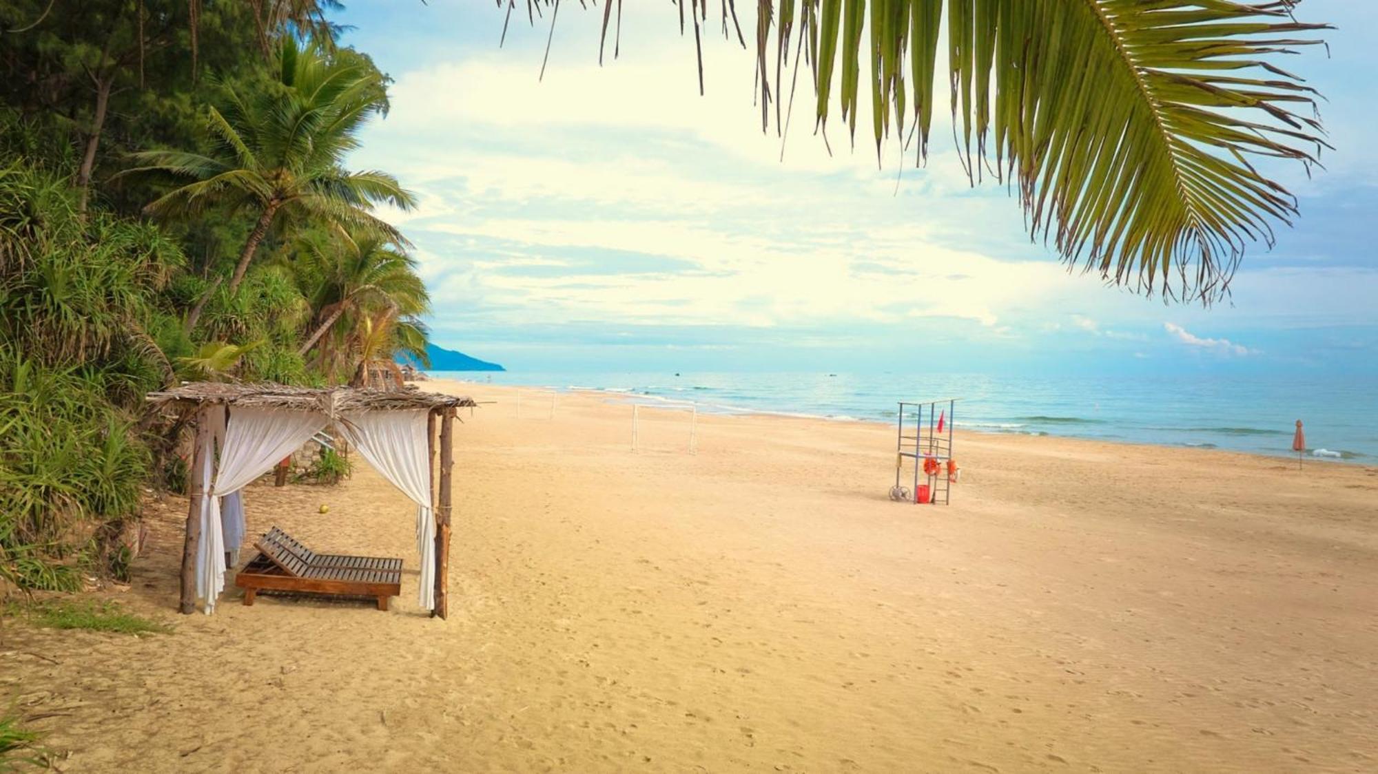 Lang Co Beach Resort Resort 4*