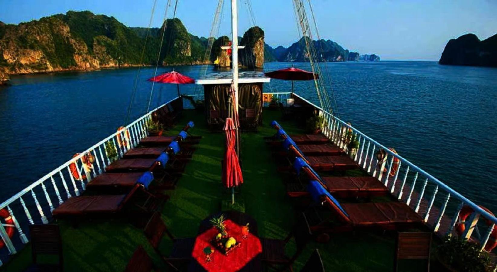 Halong Royal Boutique Cruises 