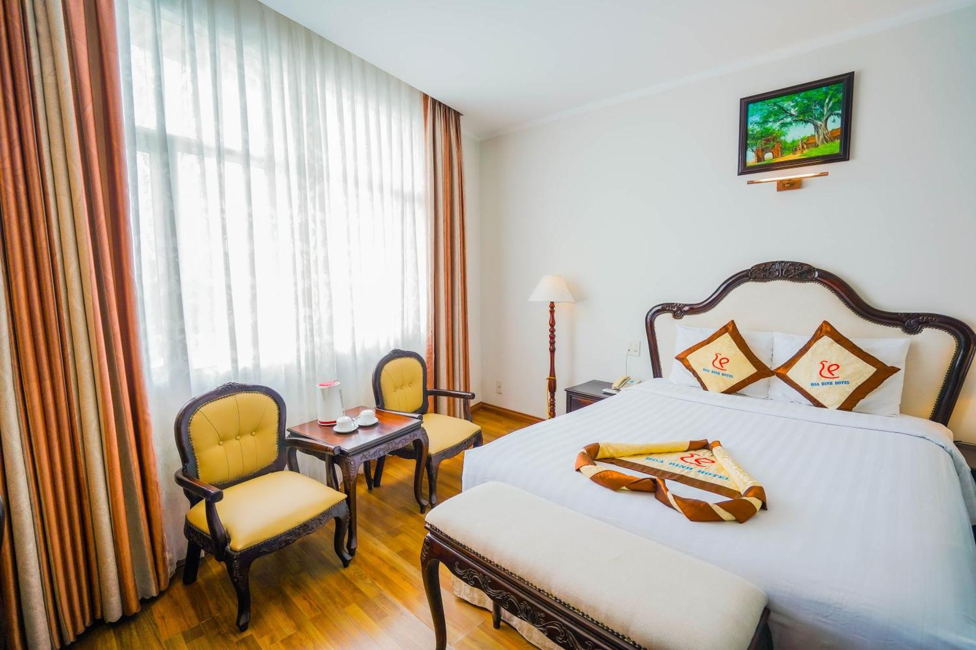 Khách sạn Hoa Binh 1 3*
