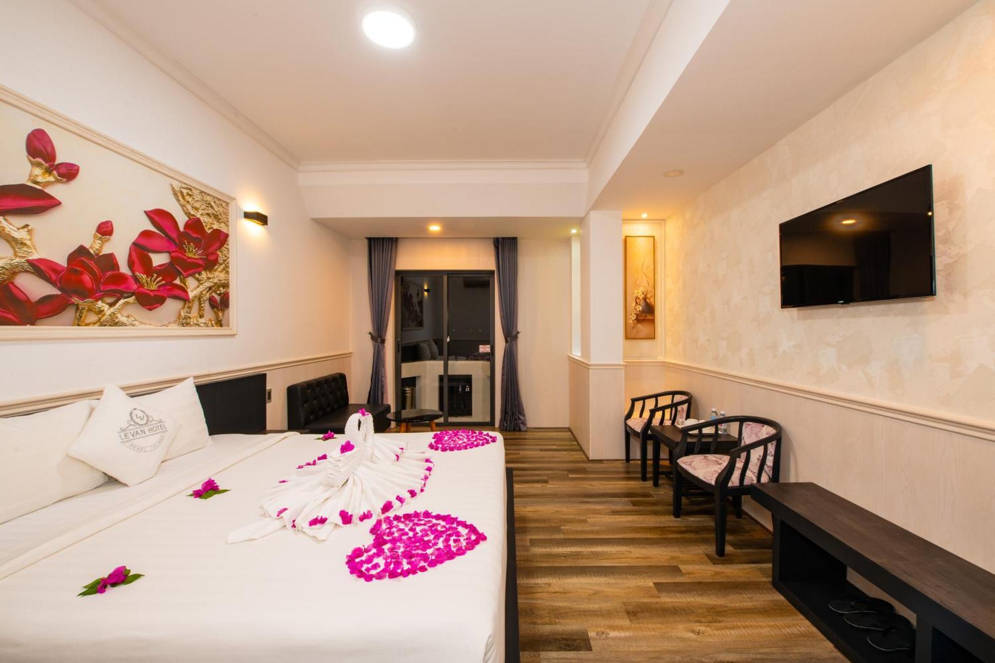 Levan Hotel 3*