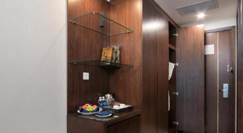Marina Hotel Ha Long