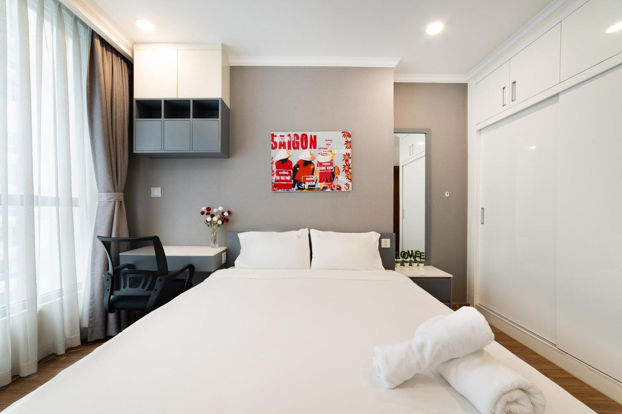 Apartment Vinhomes Park - Landmark Luxury