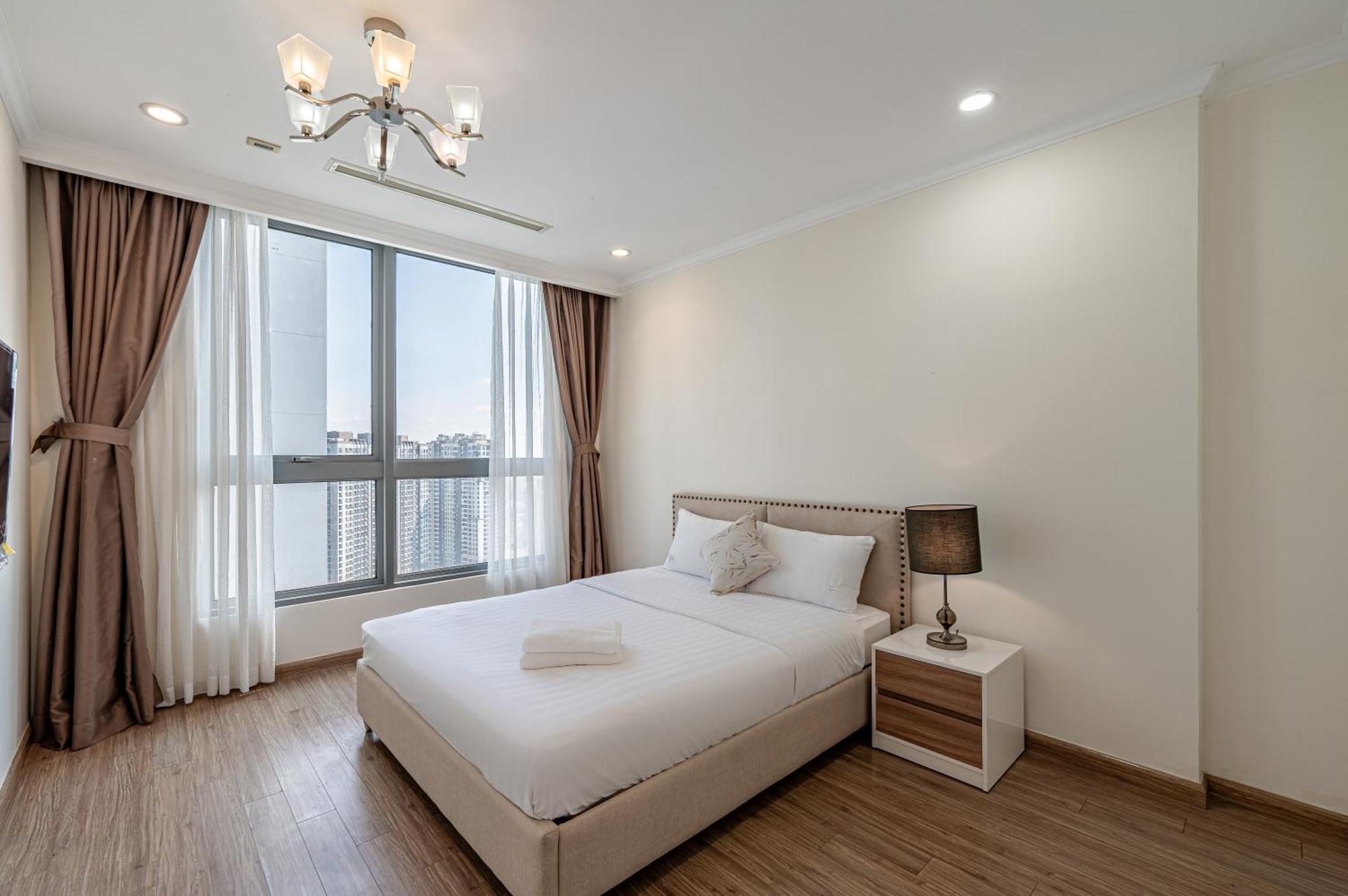 Apartment Vinhomes Park - Landmark Luxury