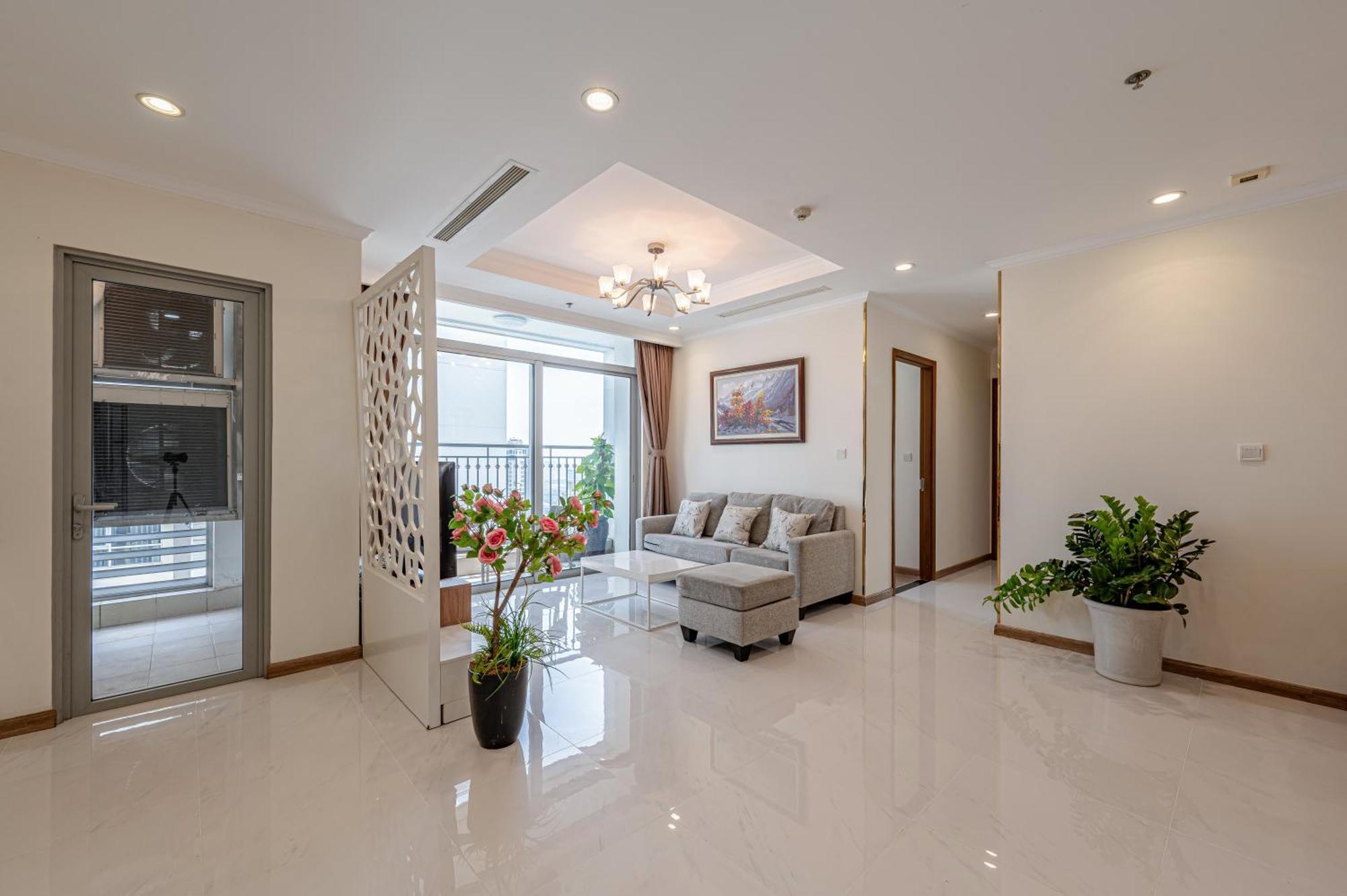 Apartment Vinhomes Park - Landmark Luxury
