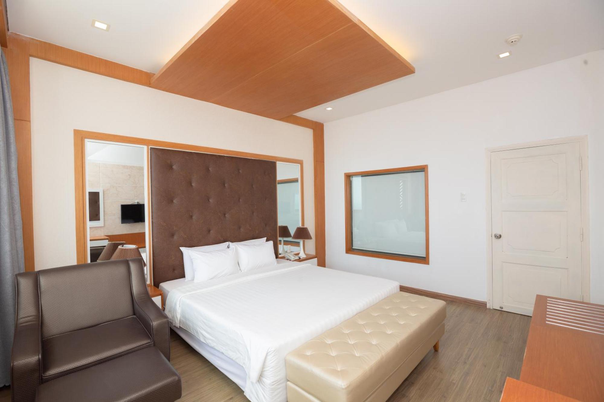 Sammy Hotel 4*