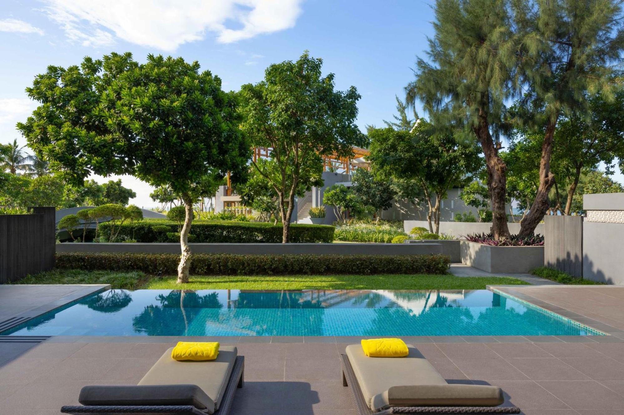 Angsana Resort Lang Co