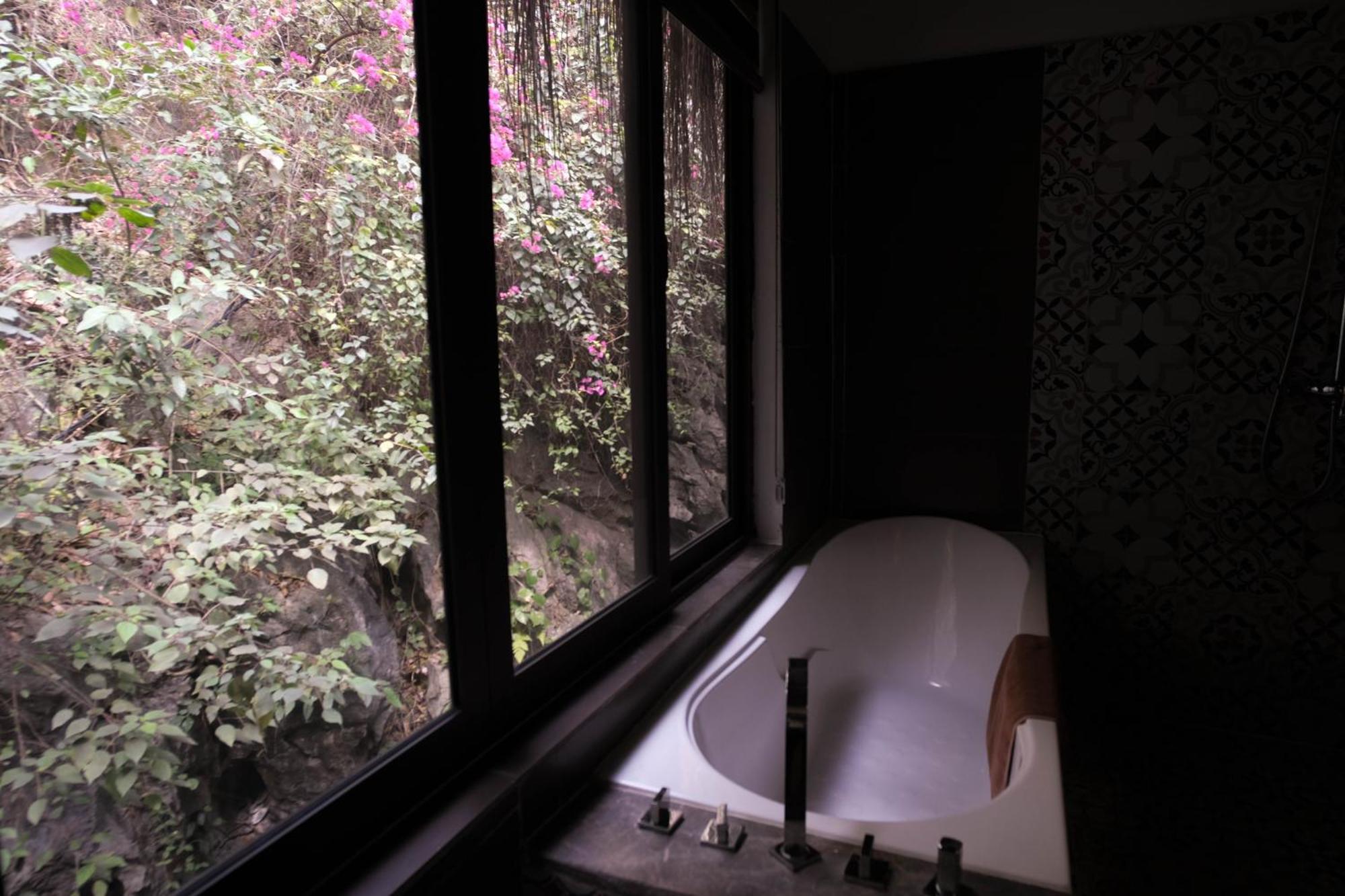 Trang An Resort