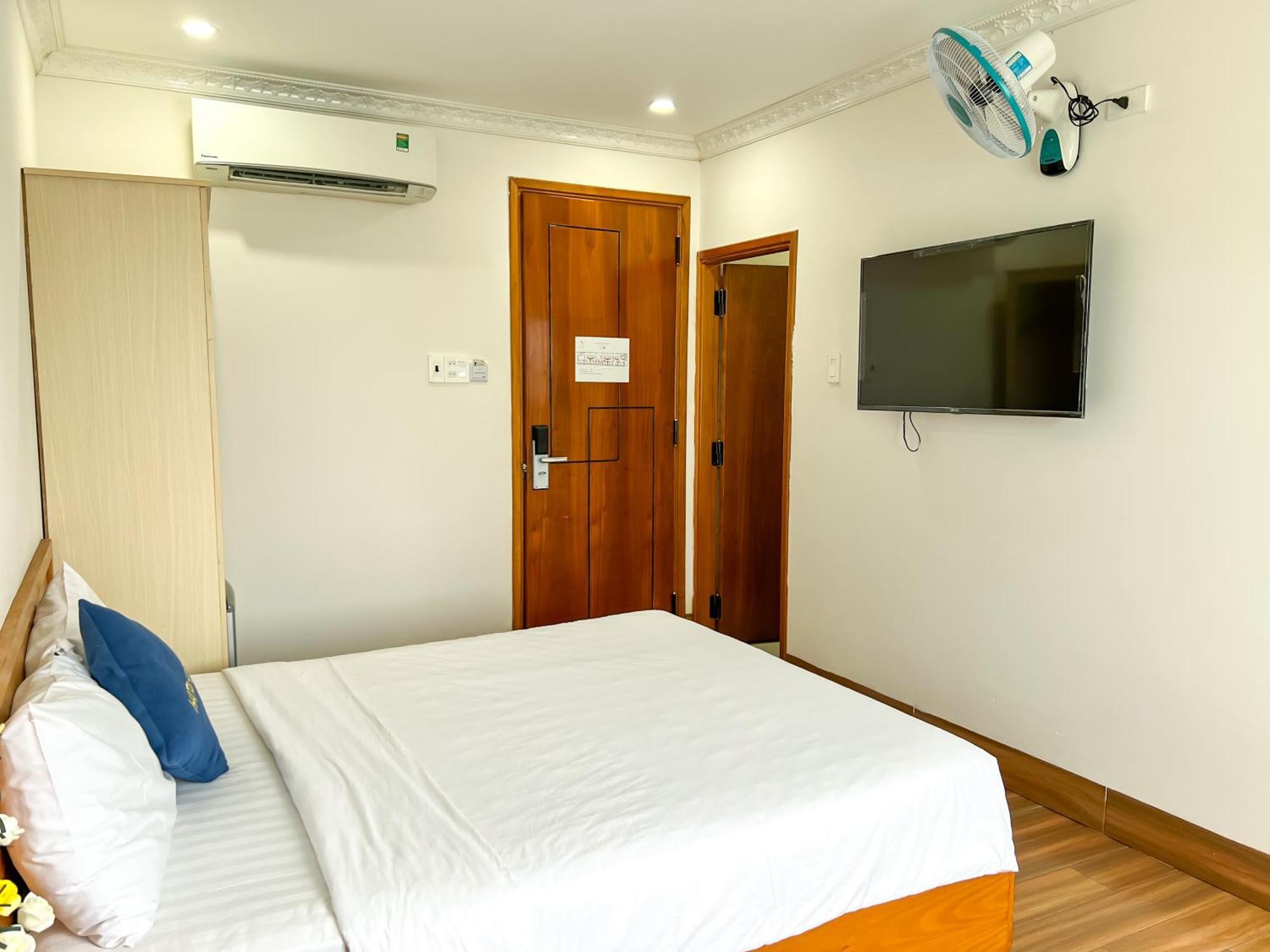 Hata Hotel