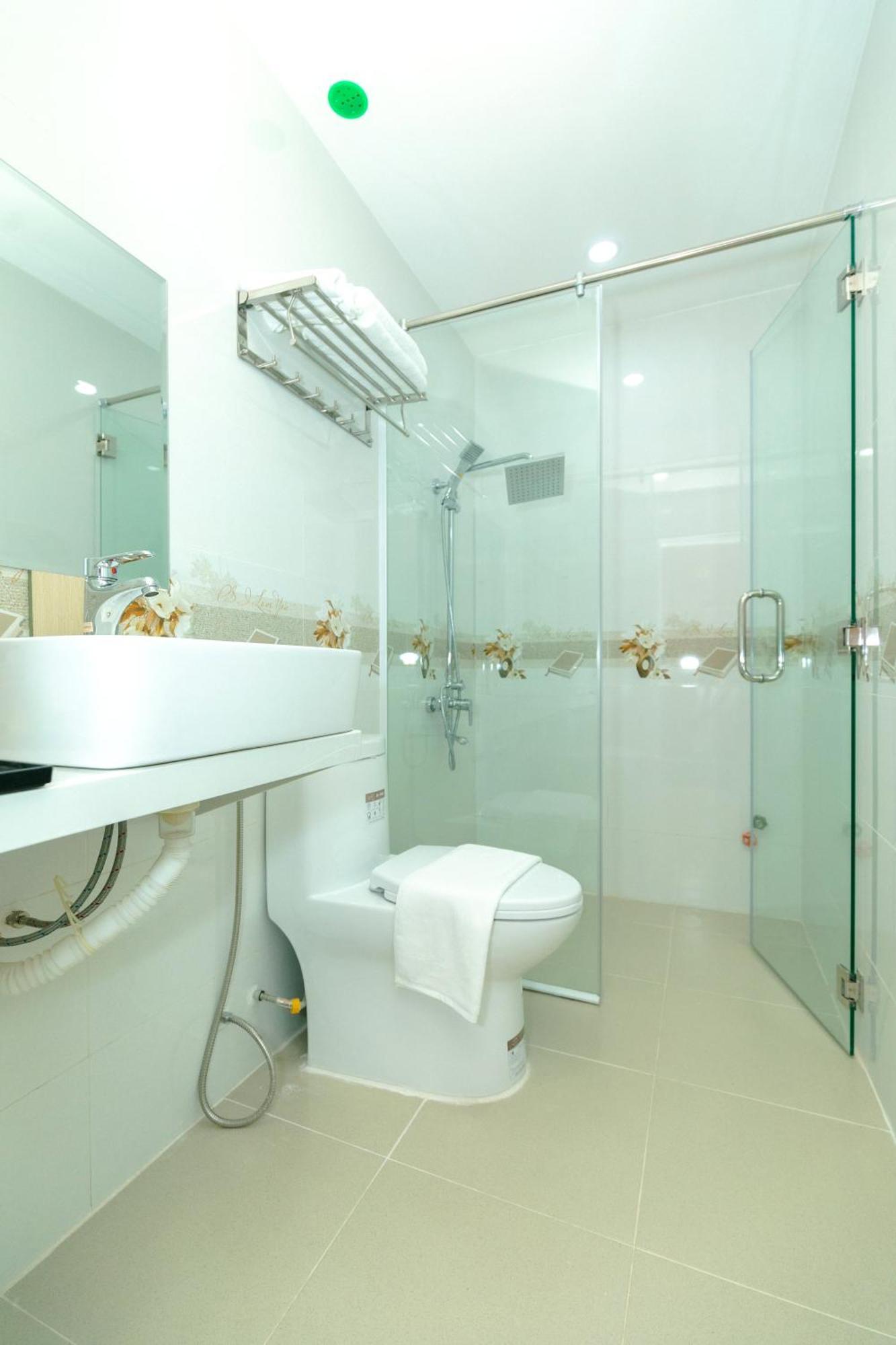 Hotel Hata 2*