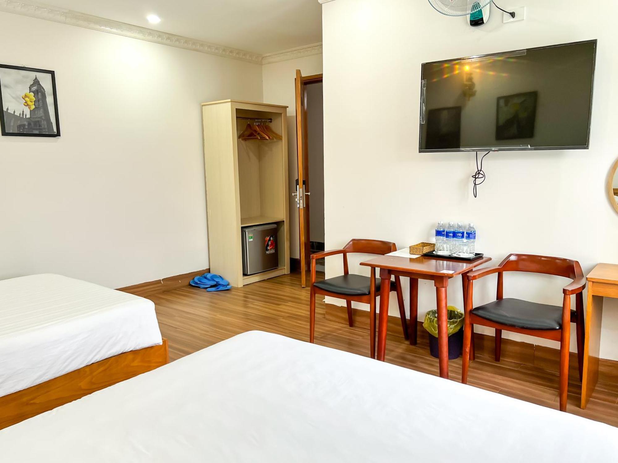 Hotel Hata
