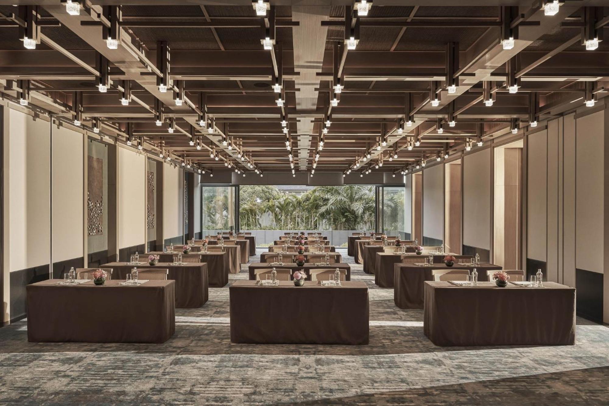 Khu nghỉ mát Regent 5*