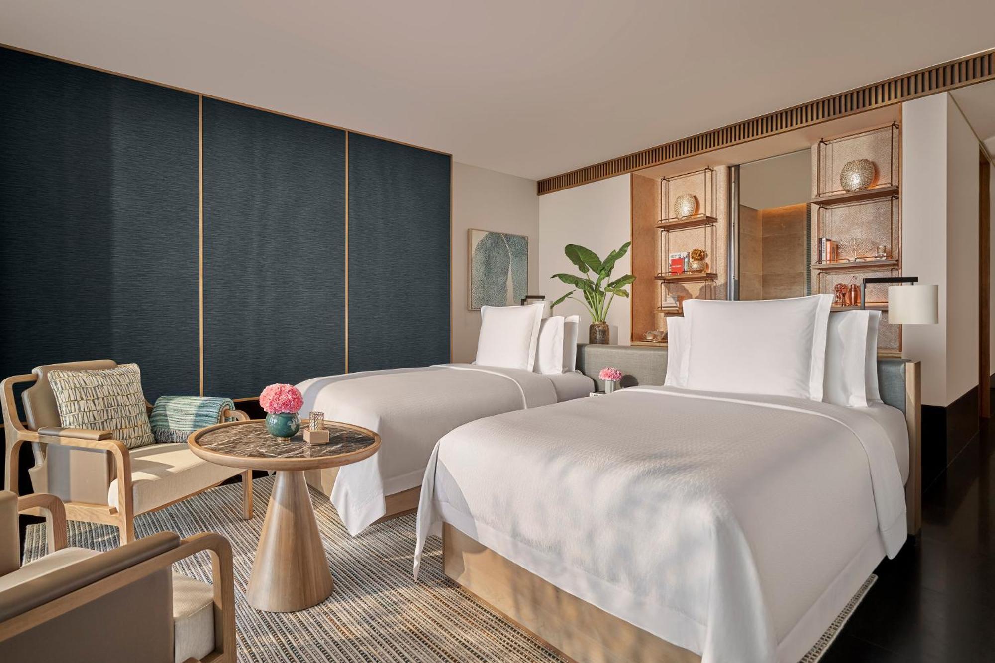 Khu nghỉ mát Regent 5*