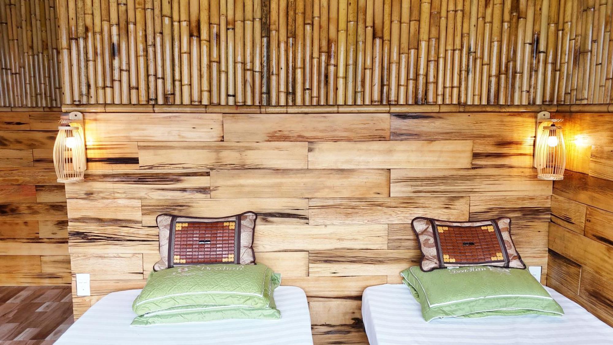 Big View Homestay, Tour & Vegetarian Guest house