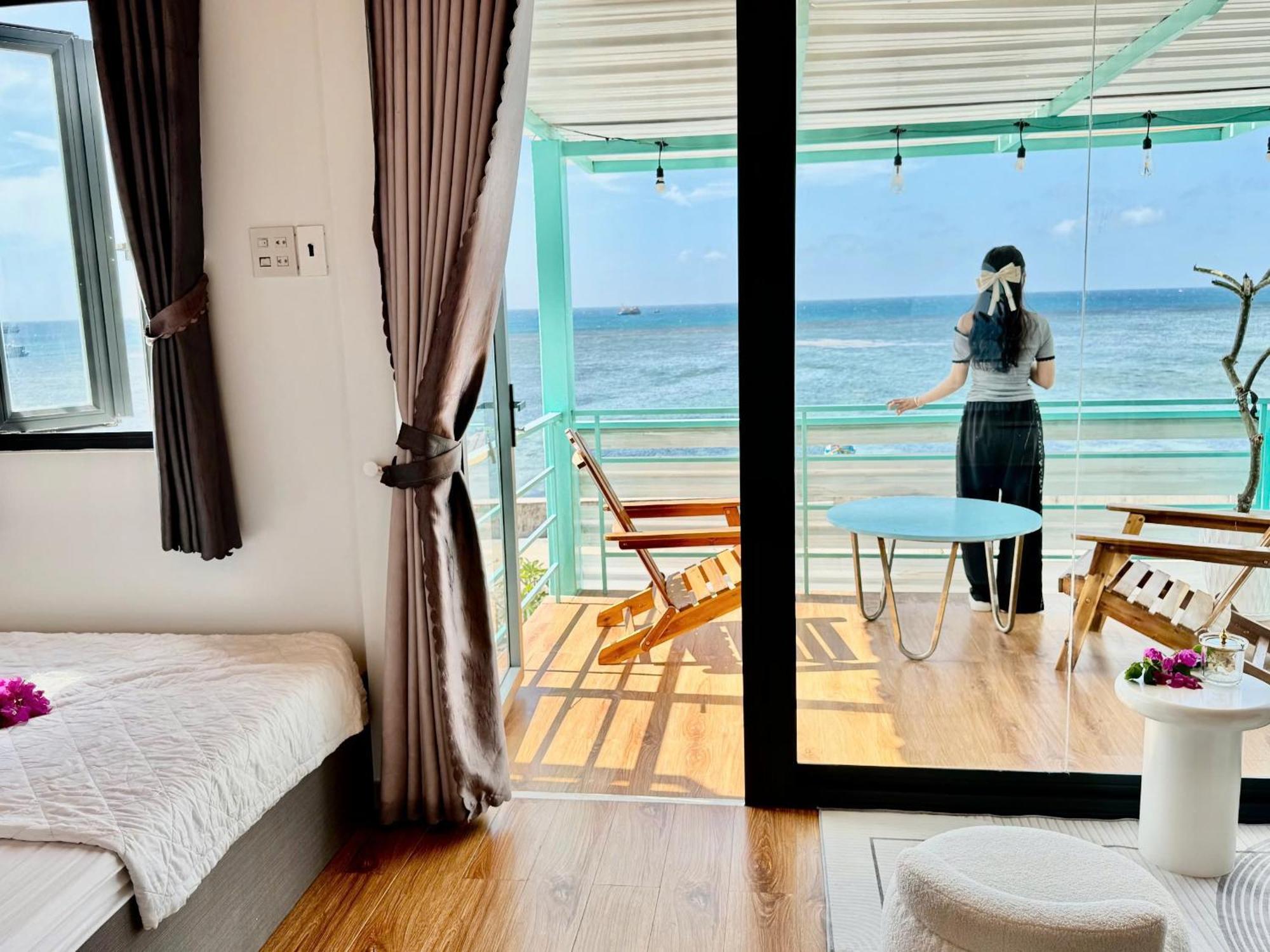Dai Duong 2 View Bien Apartment *