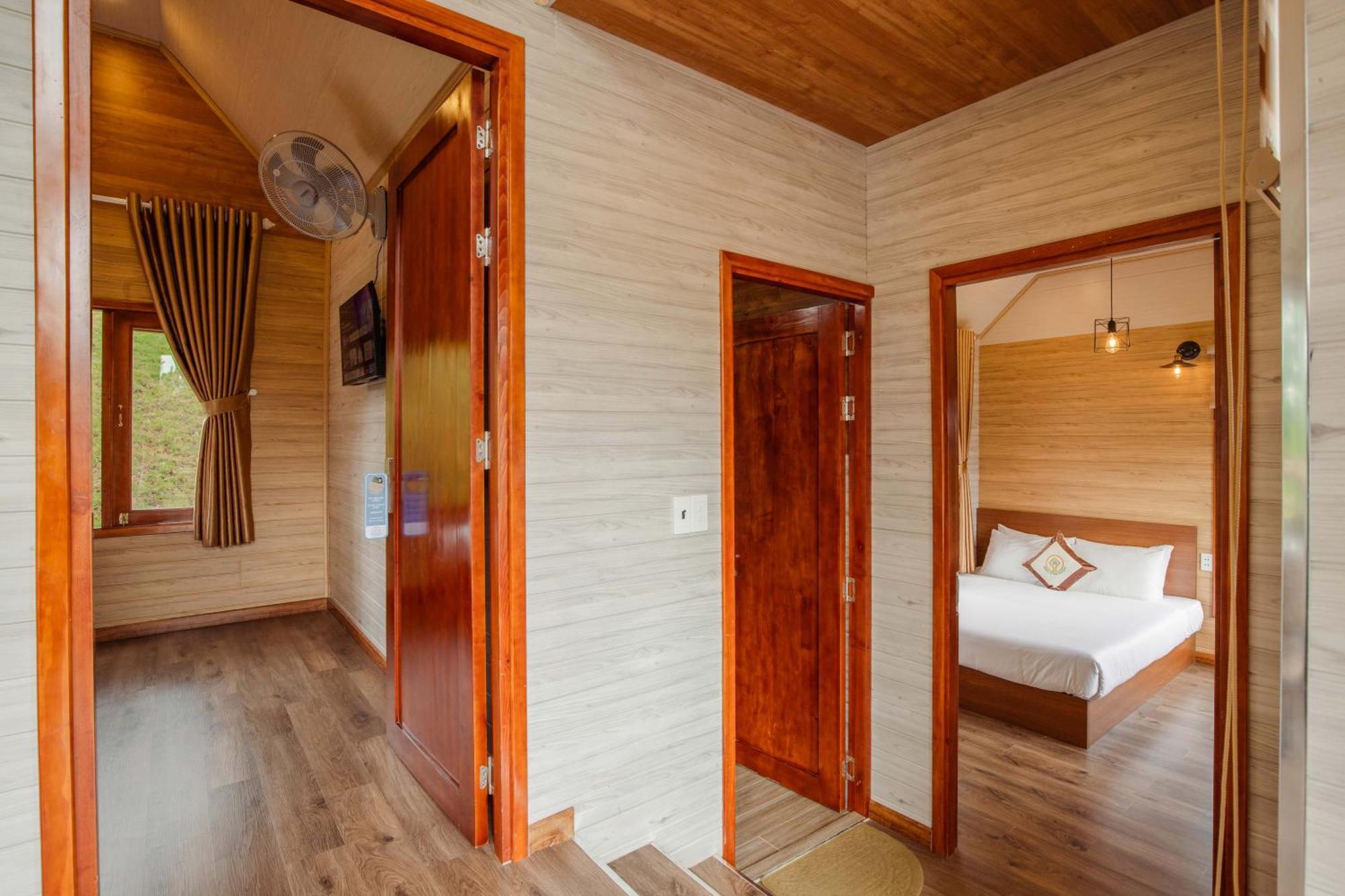 Rừng Lá Kim Khu nghỉ mát 4*