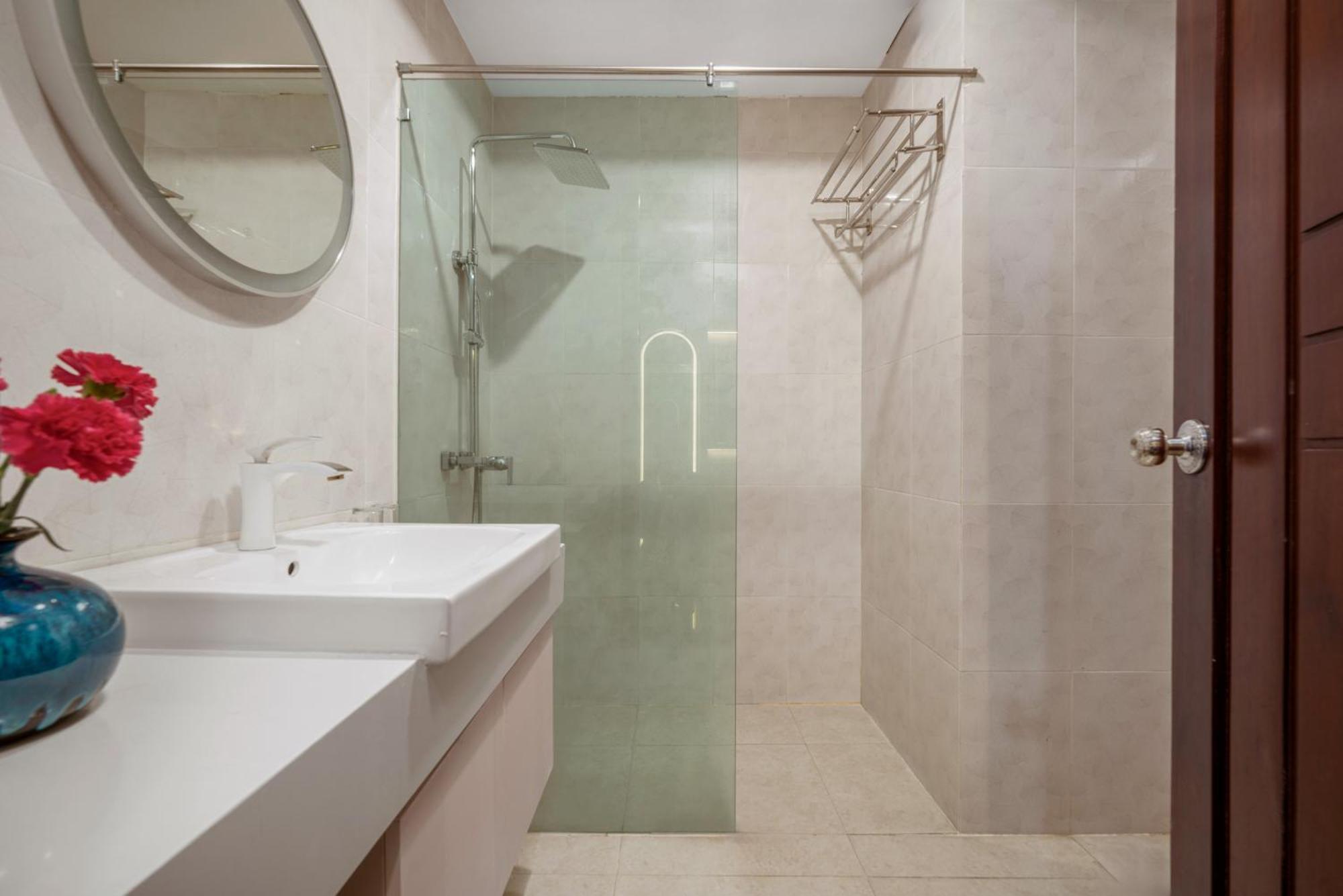 Elc Hotel