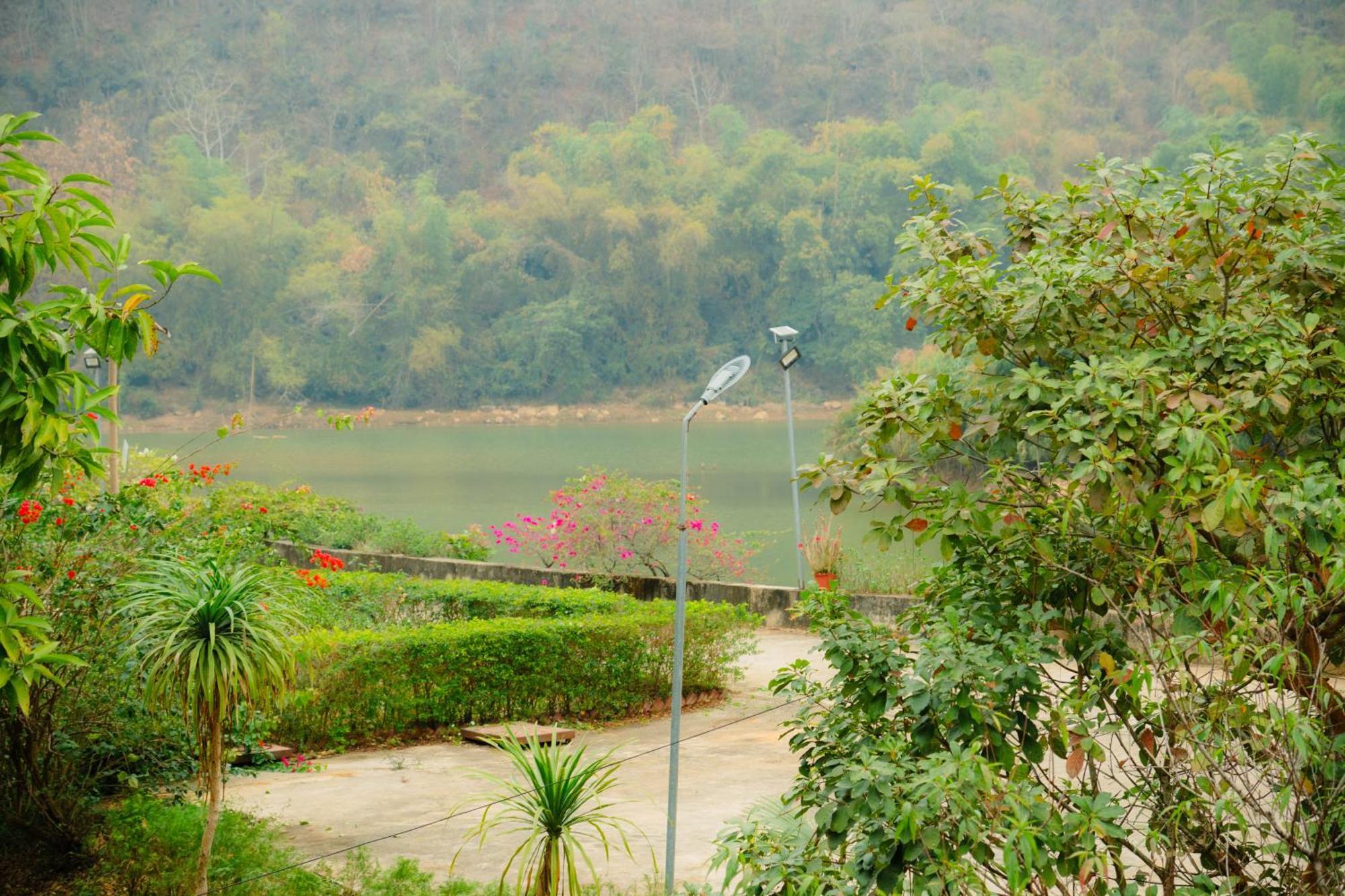 Resort Mai Chau Villas Mai Chau