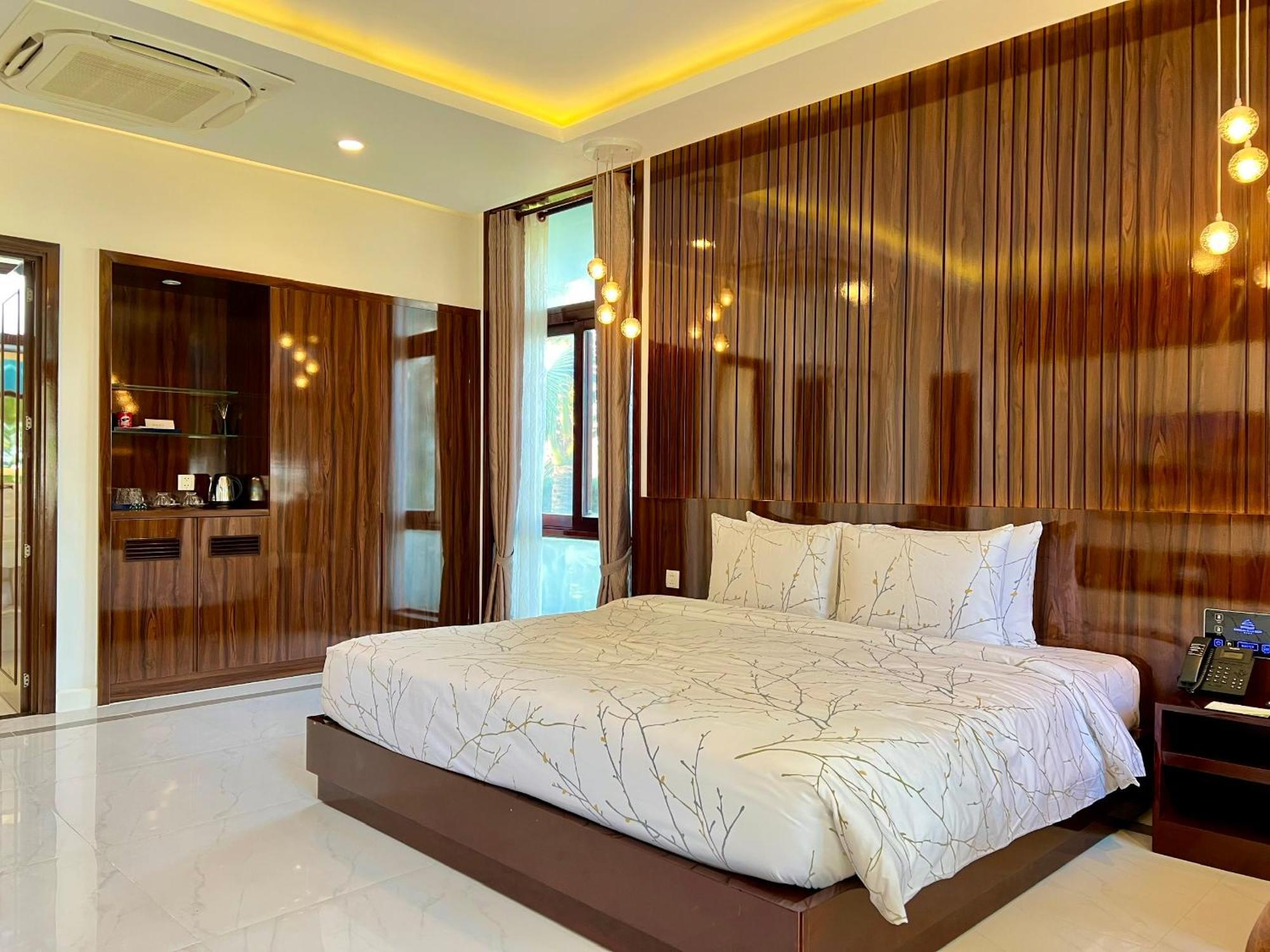 Resort Carmelina 4*