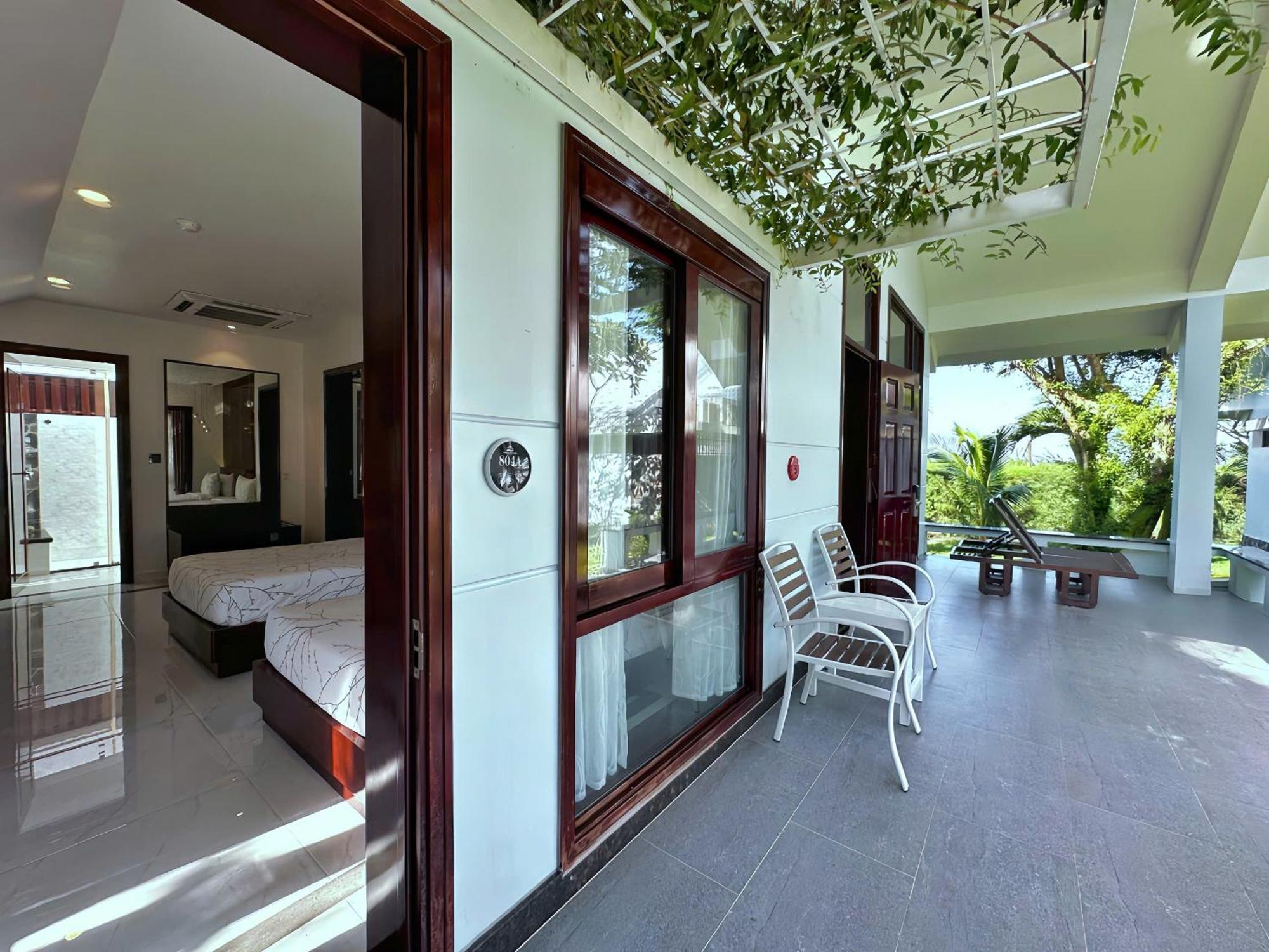 Resort Carmelina