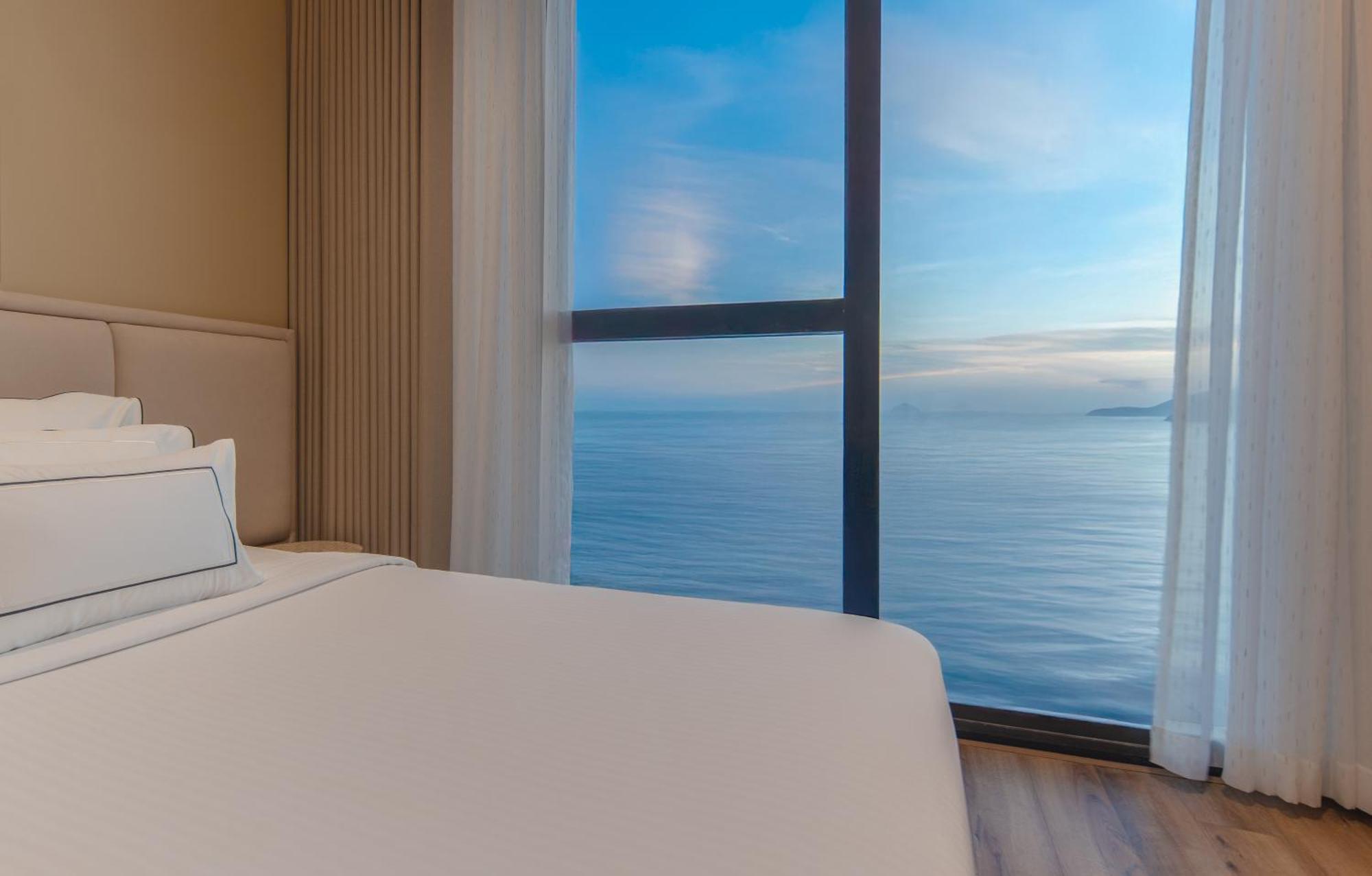 Starcity Hotel&condotel Beachfront Nha Trang
