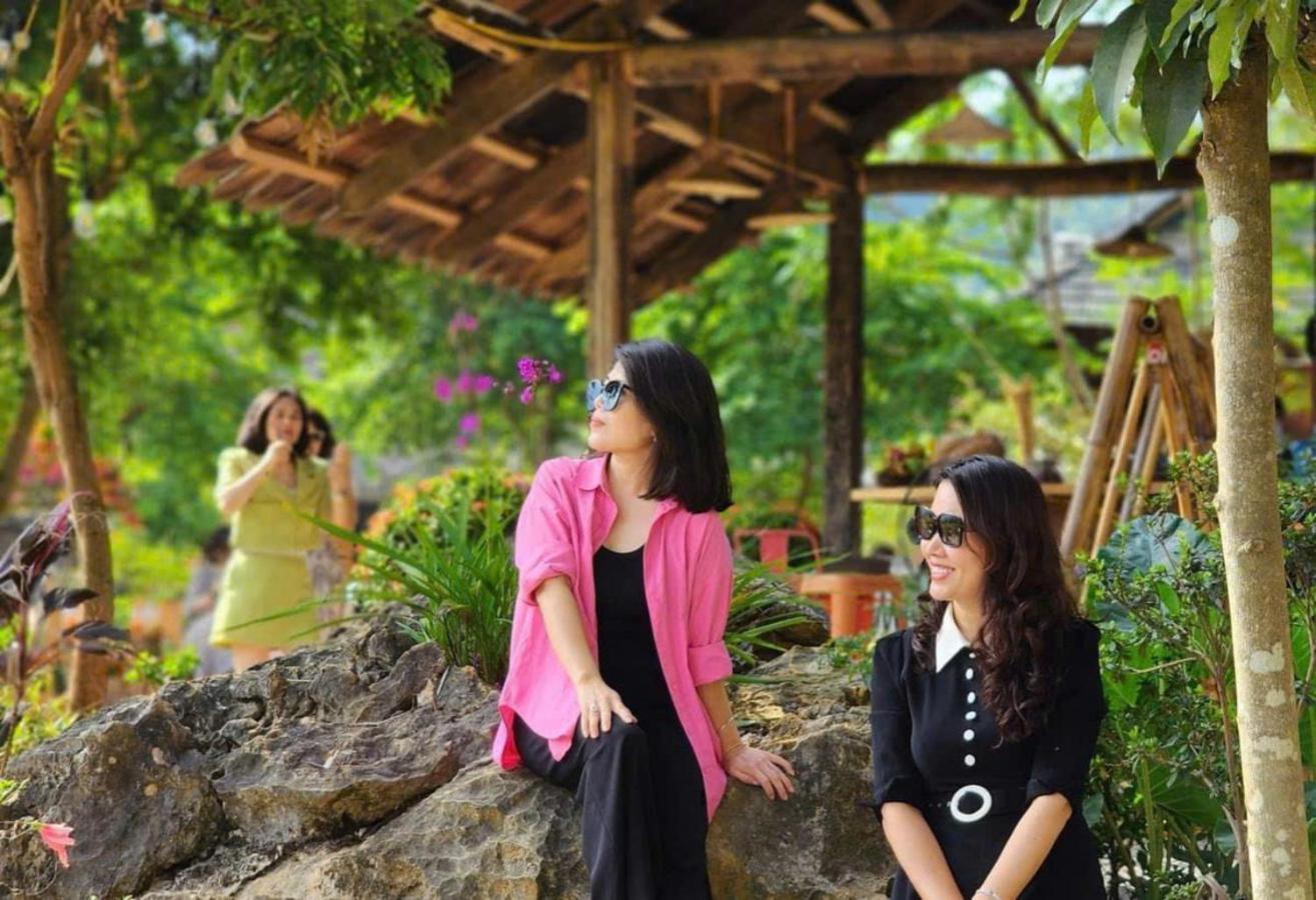 Resort Moment & Mai Chau