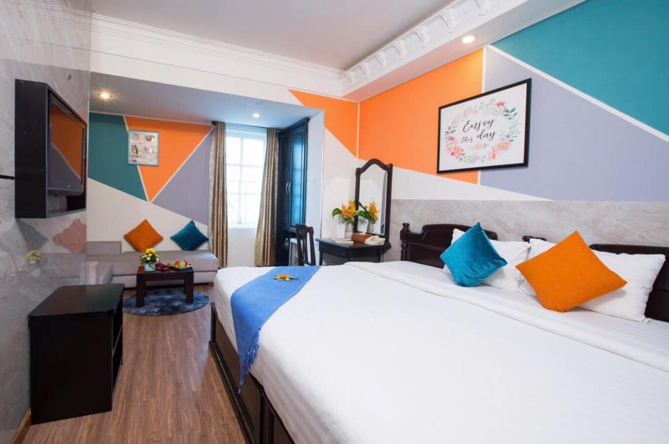 Hotel Sunrise 3*