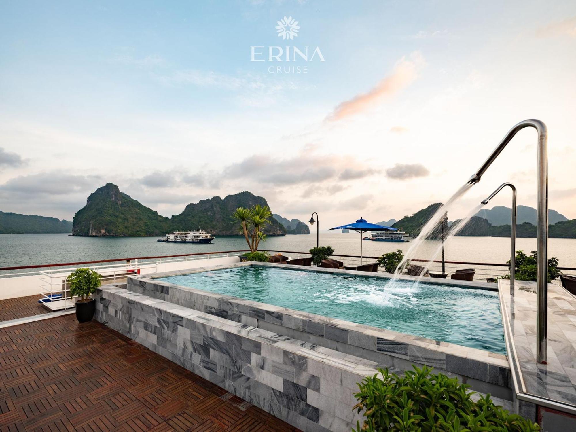 Rosa Cruise Ha Long