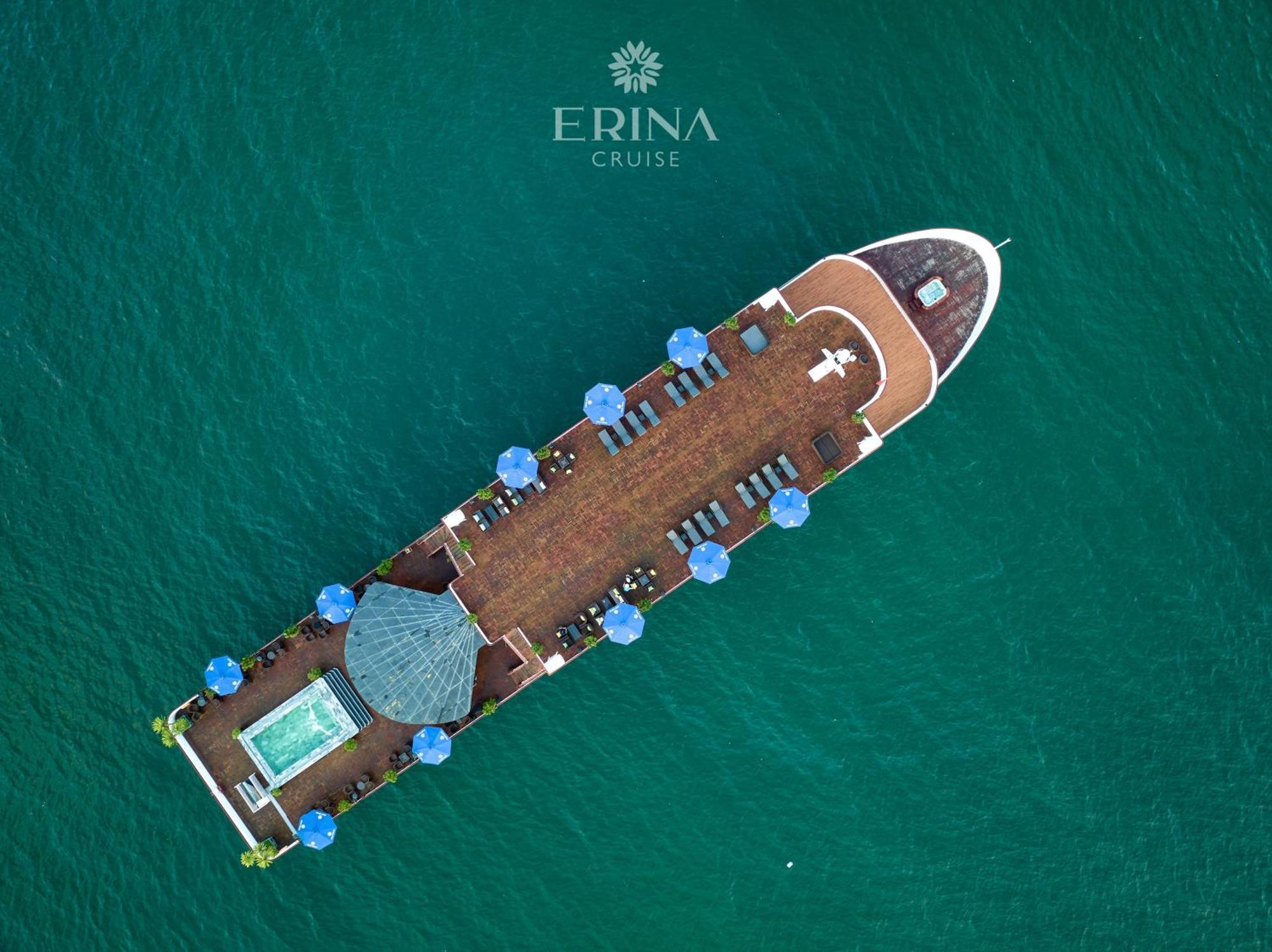 Rosa Cruise 