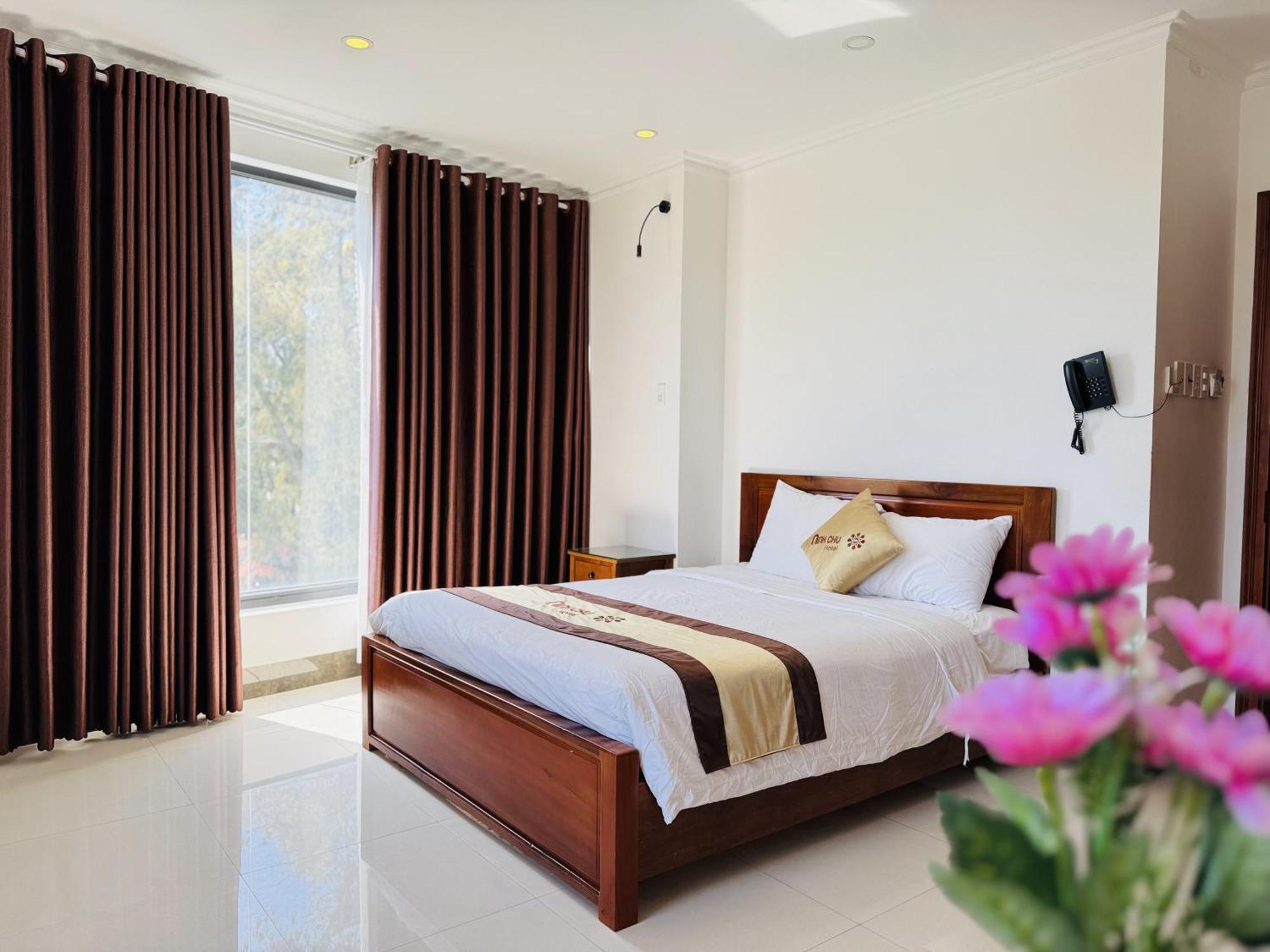 Ninh Chu Khách sạn 2*