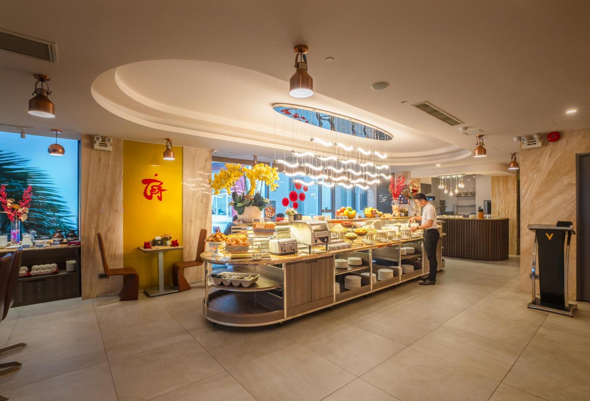 V 4* Nha Trang