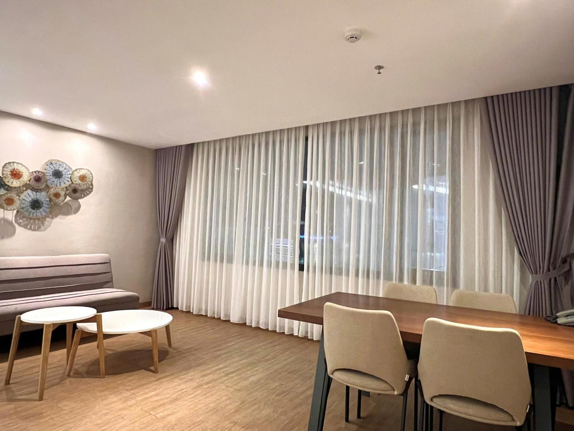 Khách sạn The Luxe 3*