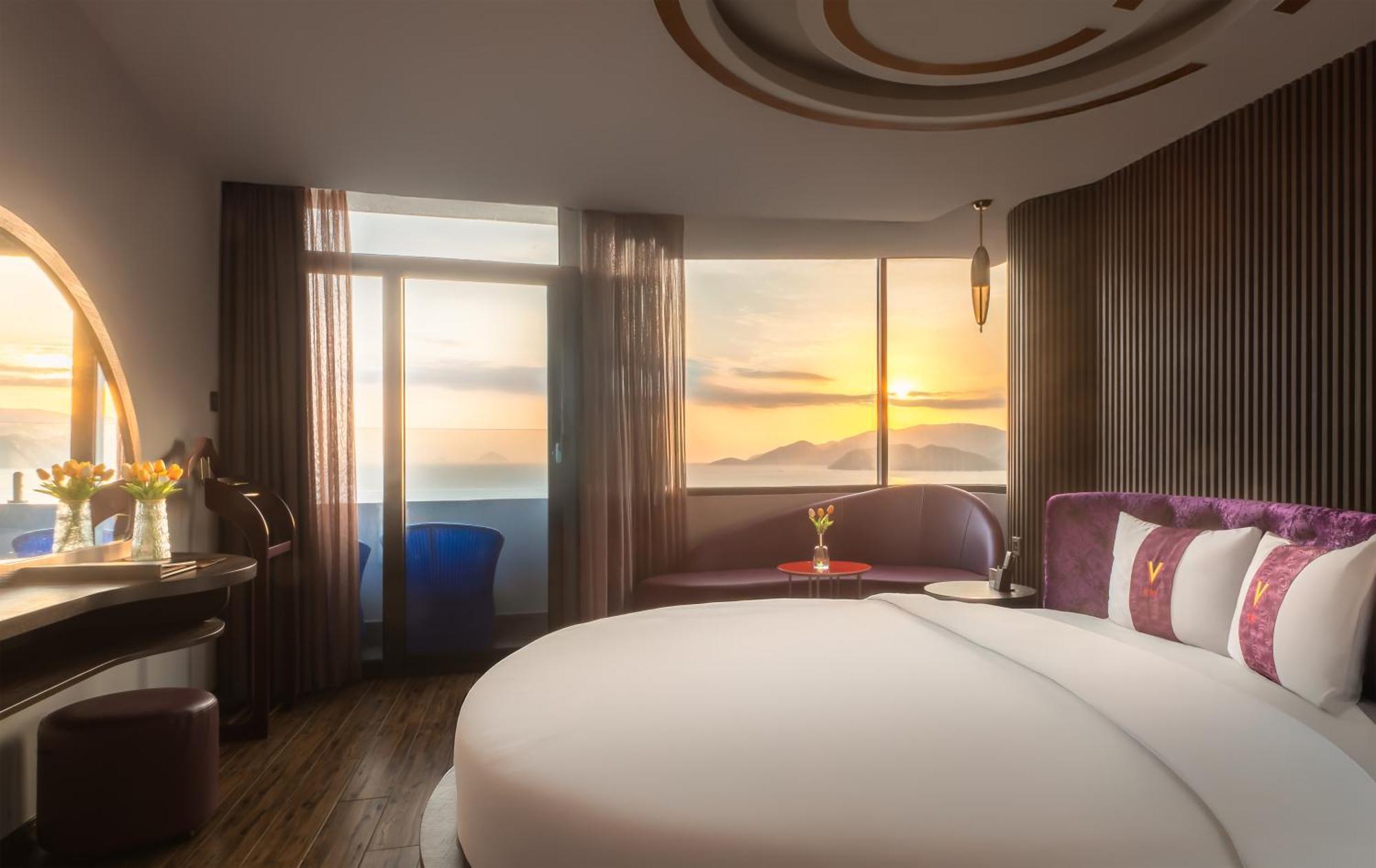 Hotel V 4*