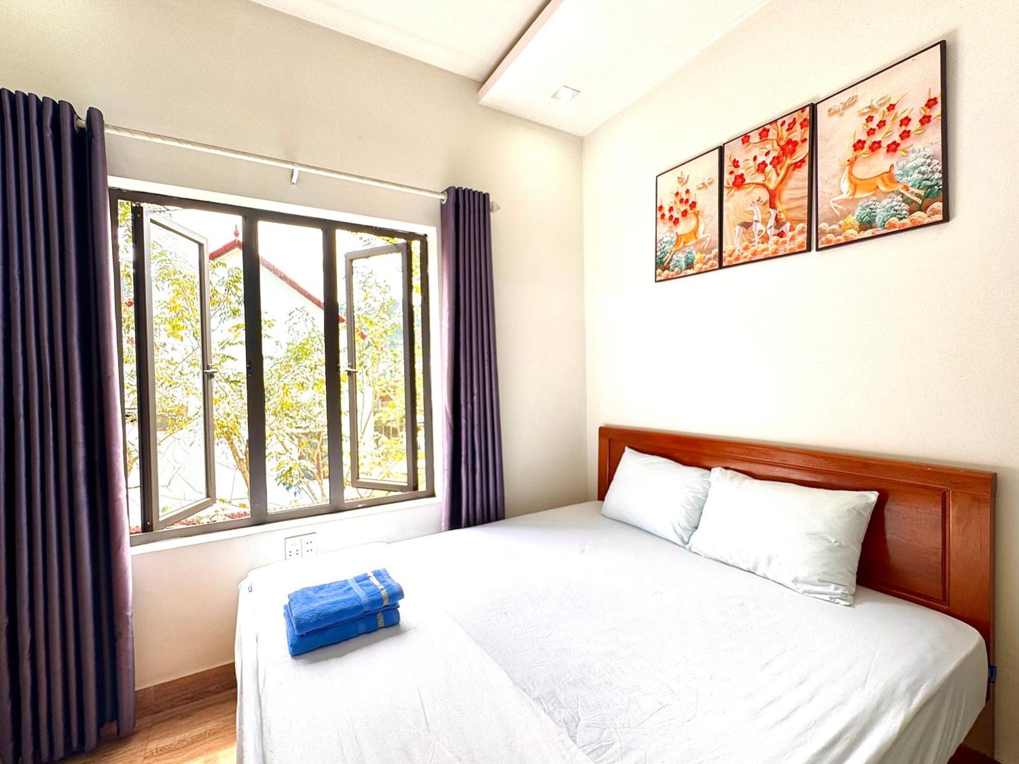 Funny Monkeys Homestay