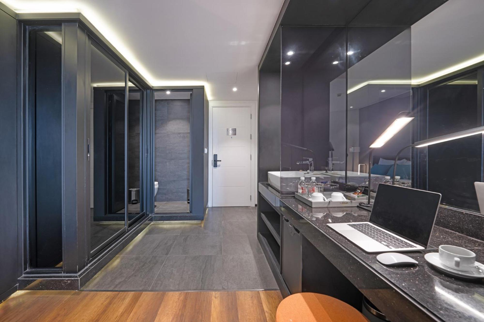 The Code & 4* Da Nang