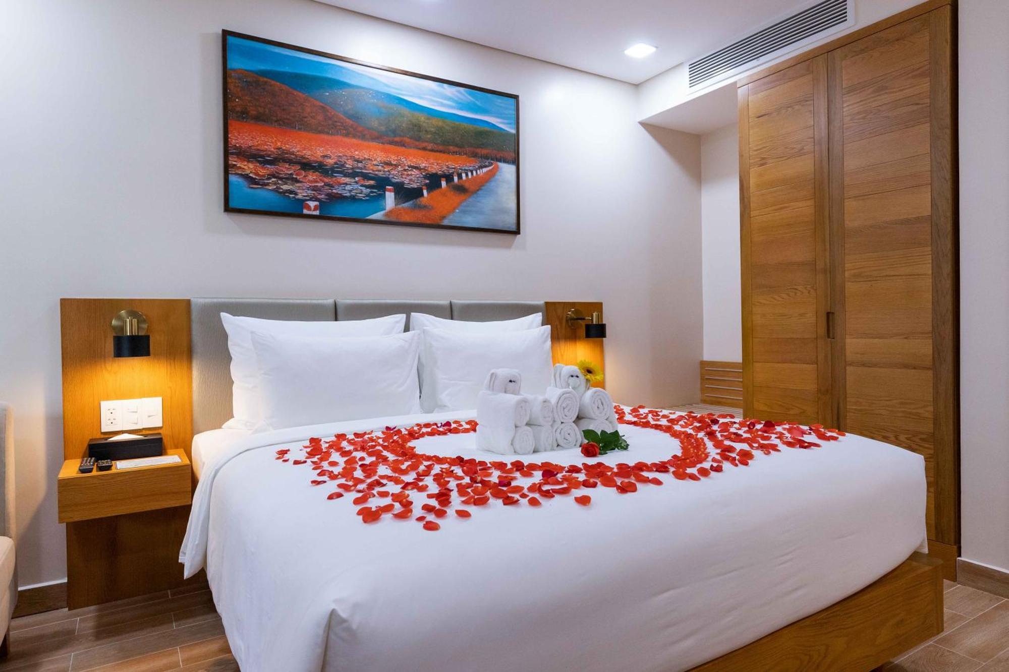 Marina Bay Con Dao Hotel Chi Khu Co Ong