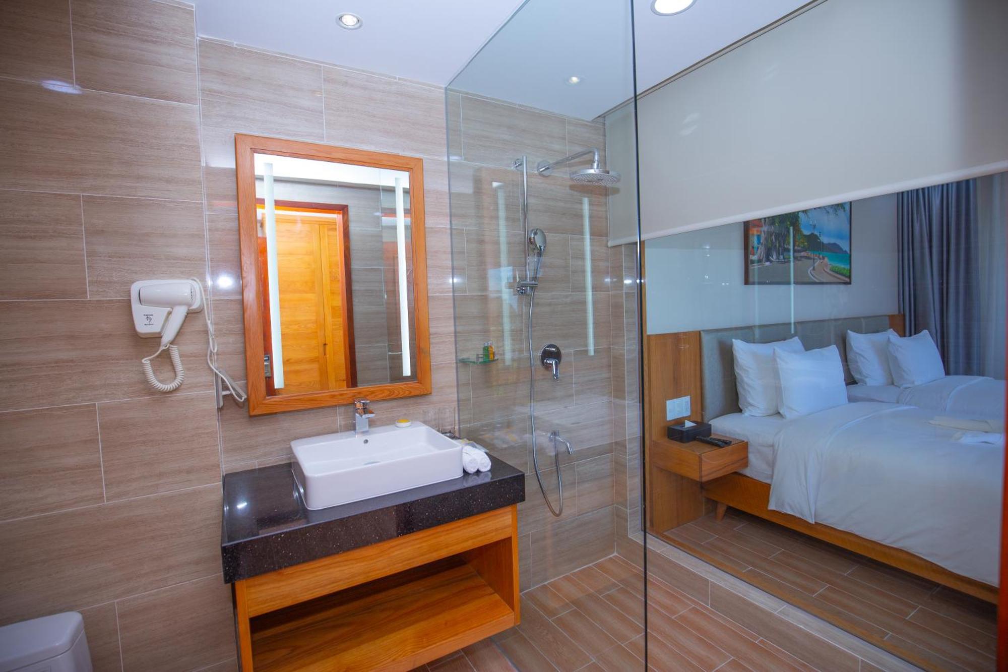 Marina Bay Con Dao Hotel Chi Khu Co Ong